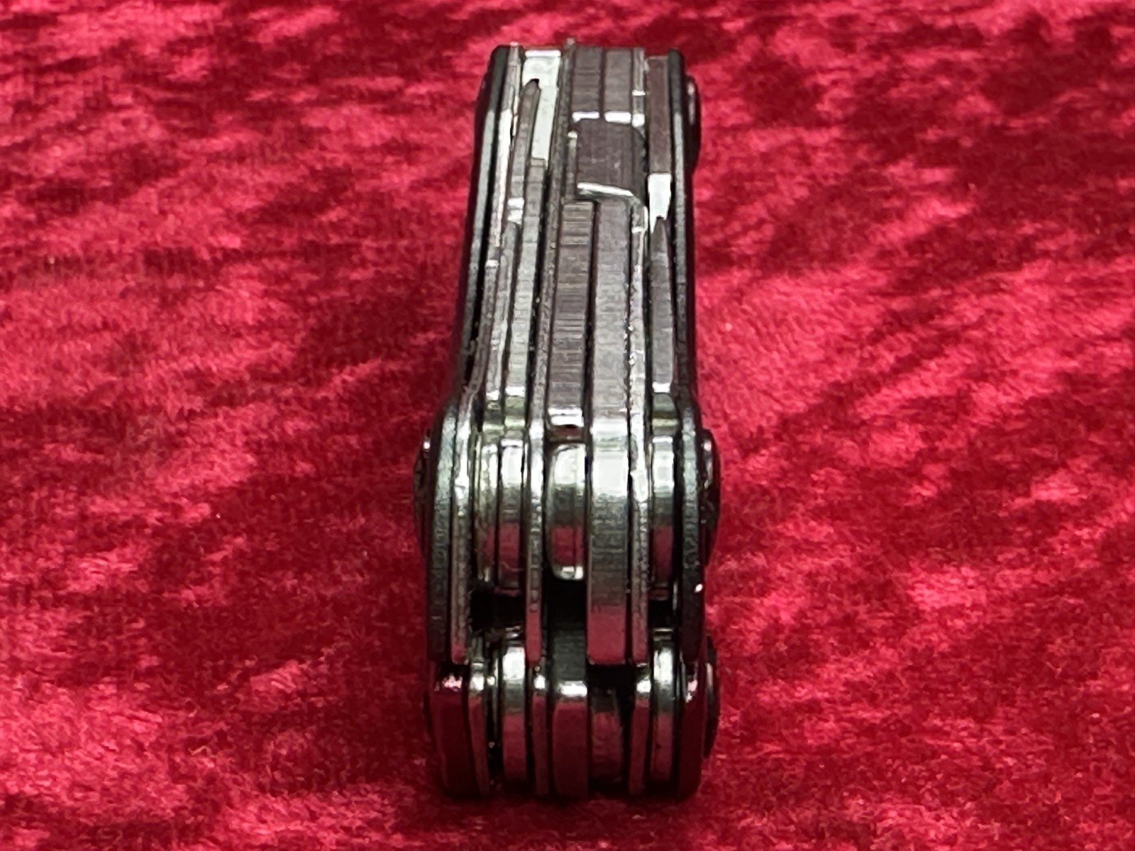 Gerber Dime Burgundy Wine Mini Multi-Tool Keychain Random Pick Rare Color (678)