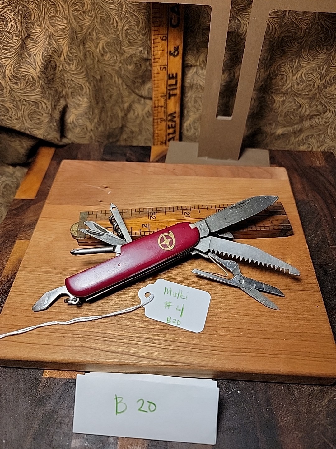 Red Multi Tool Gold Emblem Camp Hunt Work Pocket Knife