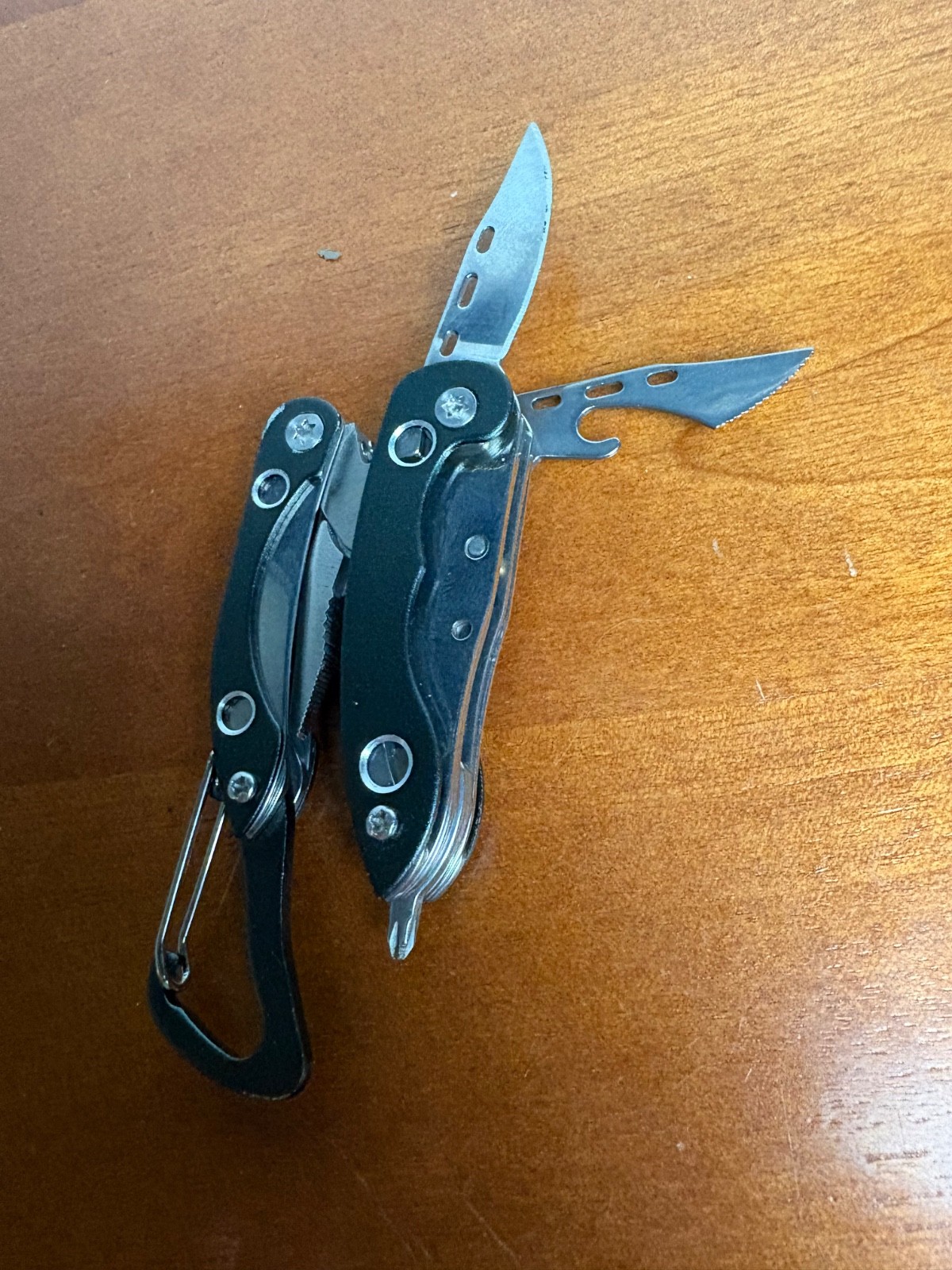 Cub Scouts Pack 931 Multi-Tool Pocket Knife Carabiner Pliers & Sheath Black