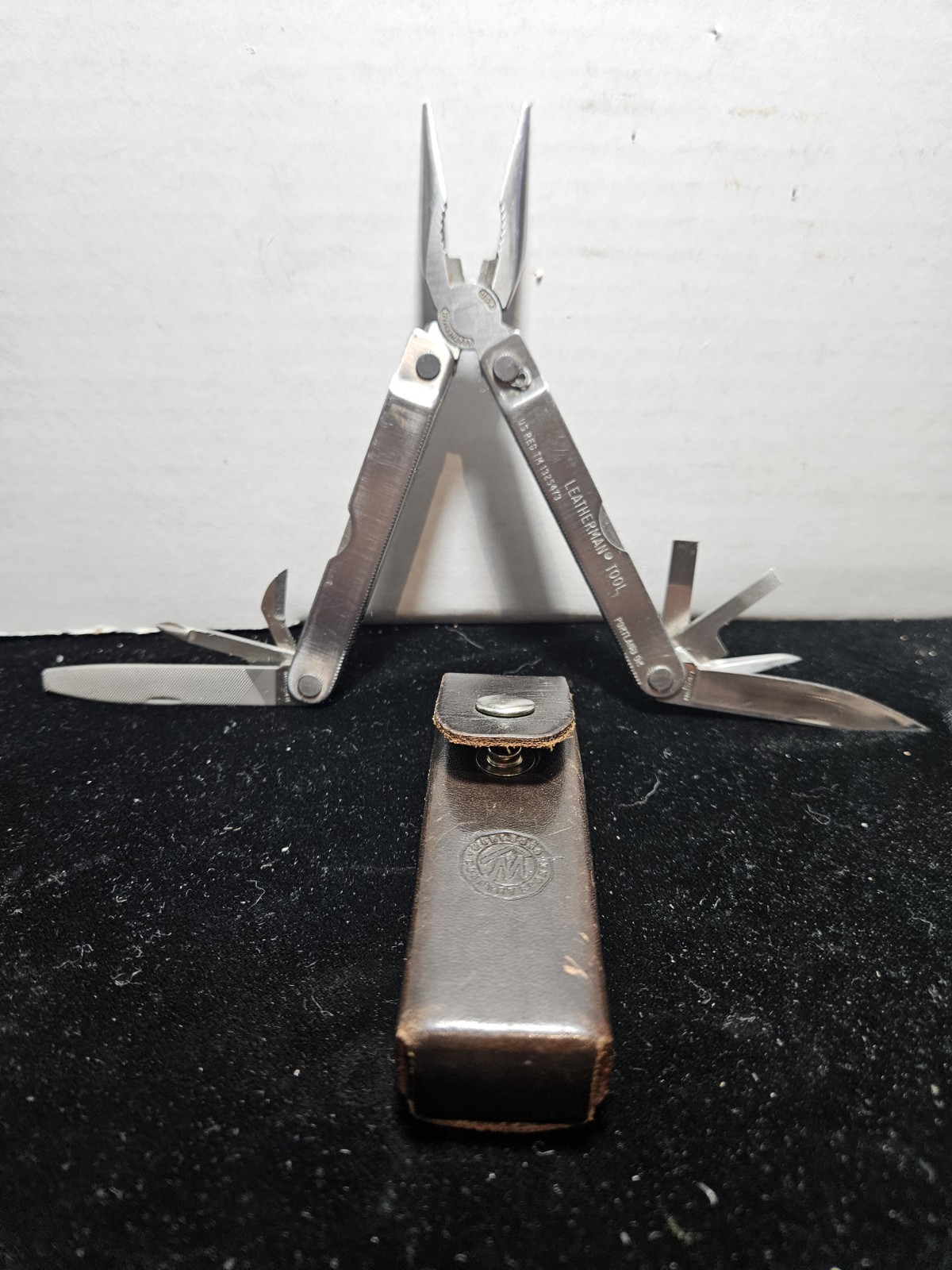 Vintage Leatherman Original PST “Marlboro Country Store” Multi-Tool w/ Sheath