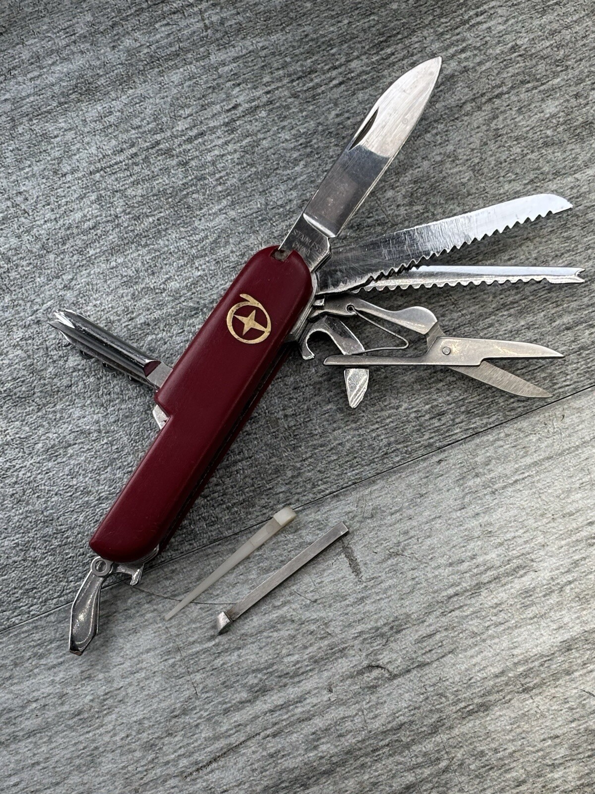 Swiss Army Camping Hiking Survival Multi Tool Pocket Knife Outdoors Prepper 3.5”