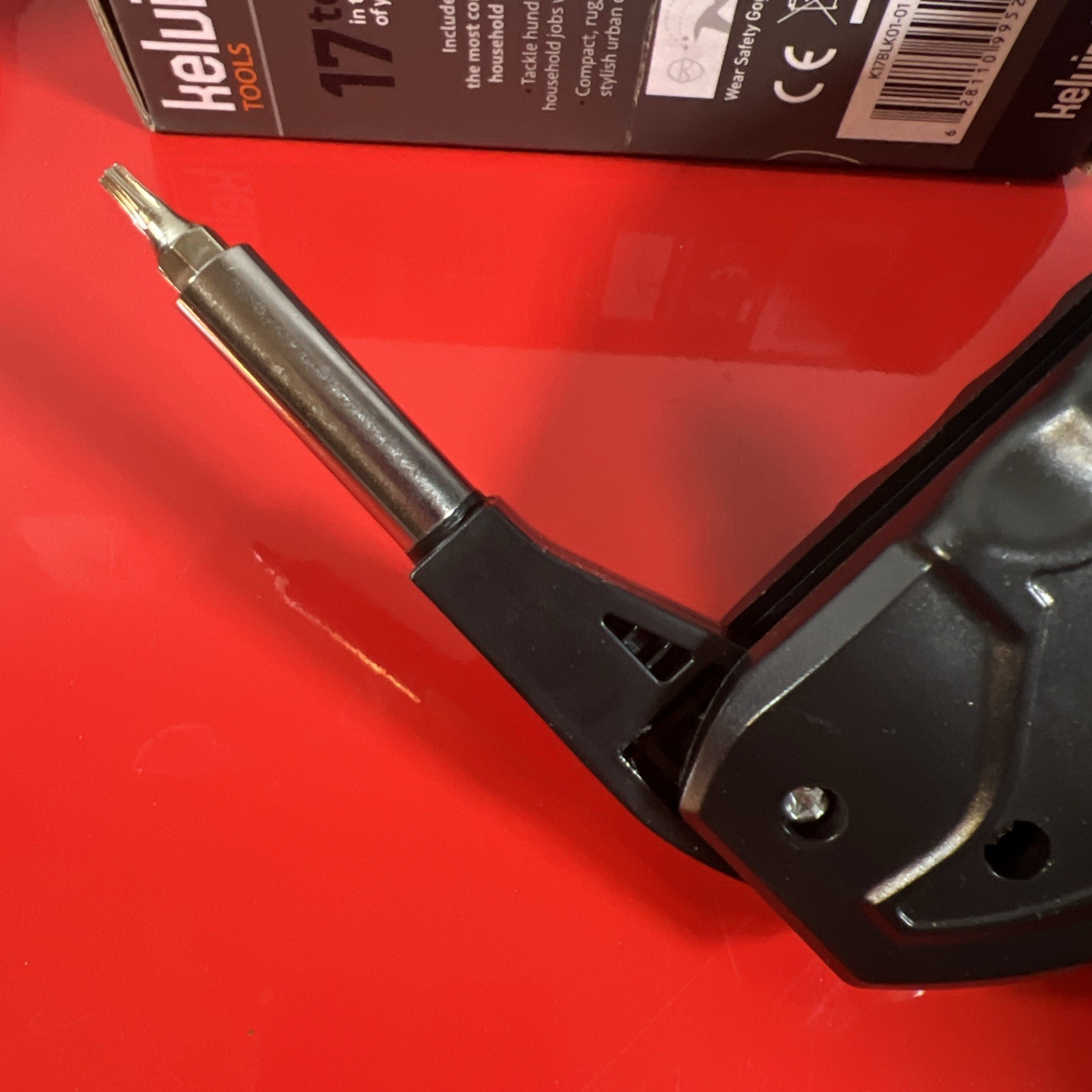 Kelvin Tools Kelvin 17 – The Everyday Multi-Tool with Flashlight (Black) New