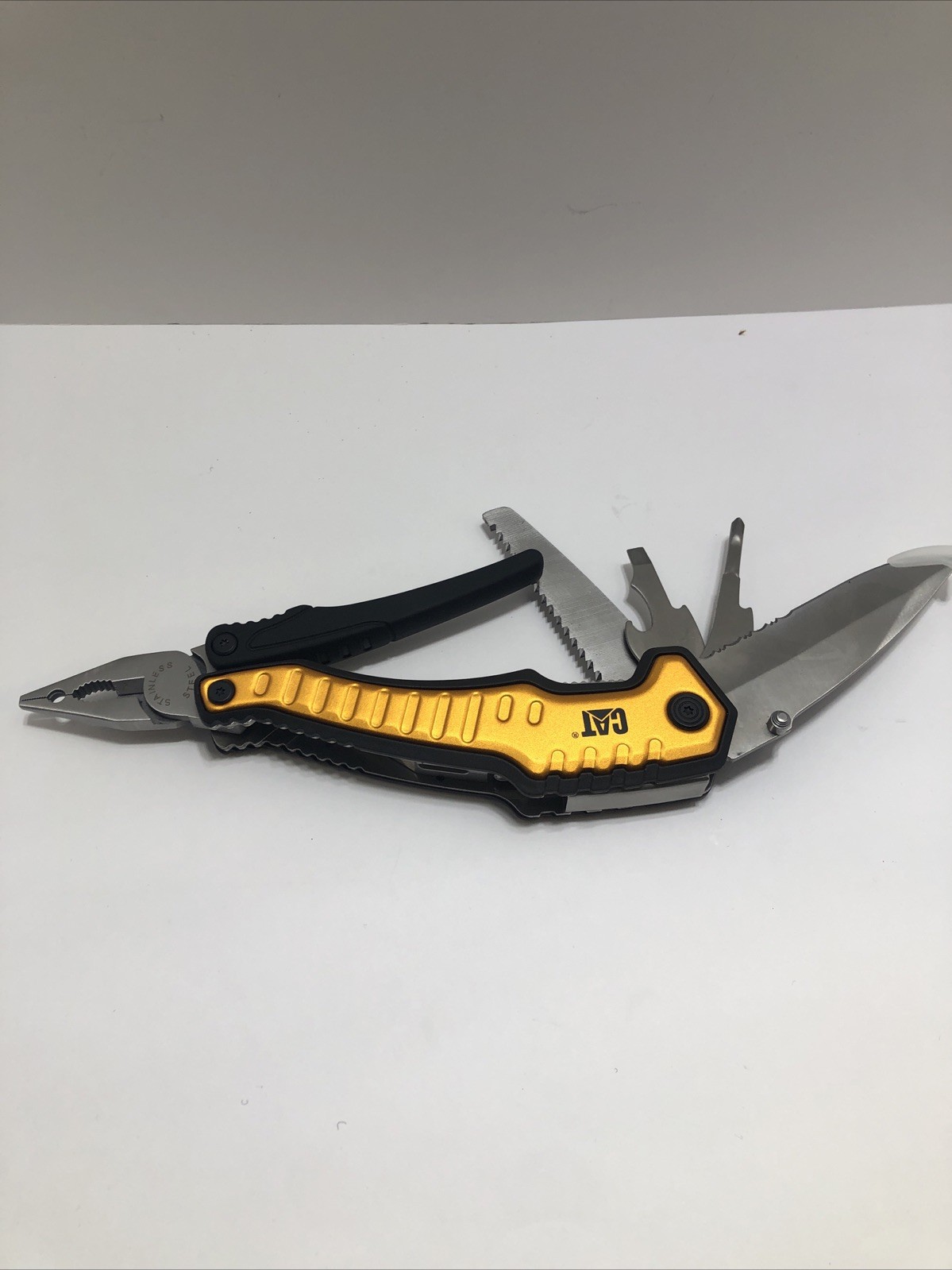 CAT XL 9-in-1 Multi-Tool Set, Stainless Steel Tools with Belt Loop Storage Pouch
