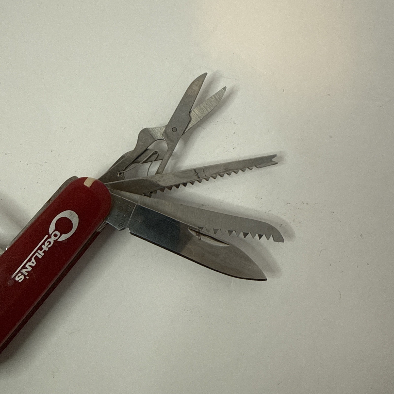 Coghlan’s Camper’s Pocket Multi Tool RED