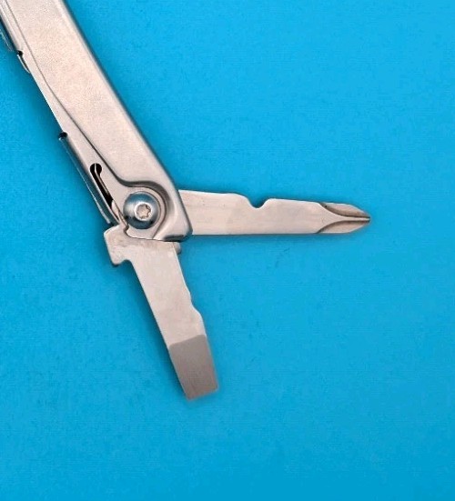 Leatherman Rev 3.8″ Multi-Tool, Stainless!