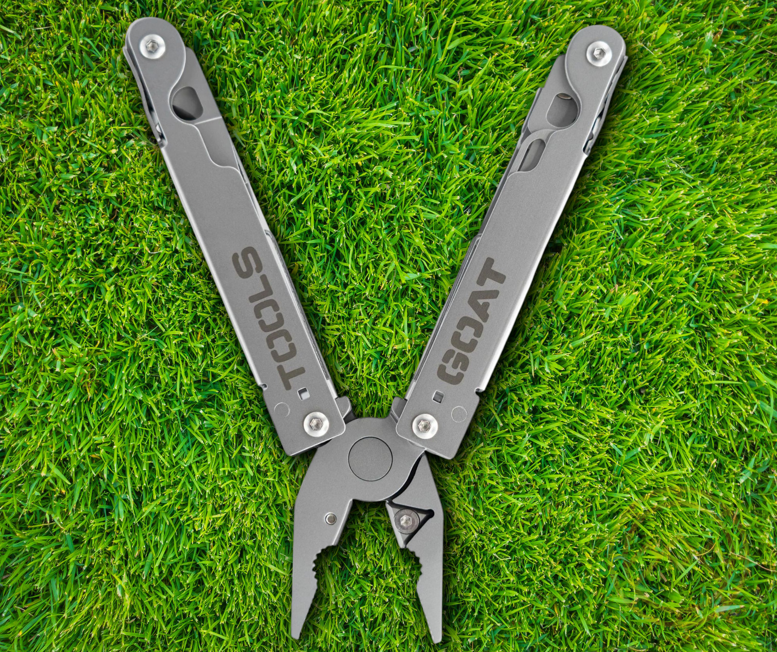 Goat Tools Multitool Satin Integrated Essentials Universal Bit Driver Hot-Swap