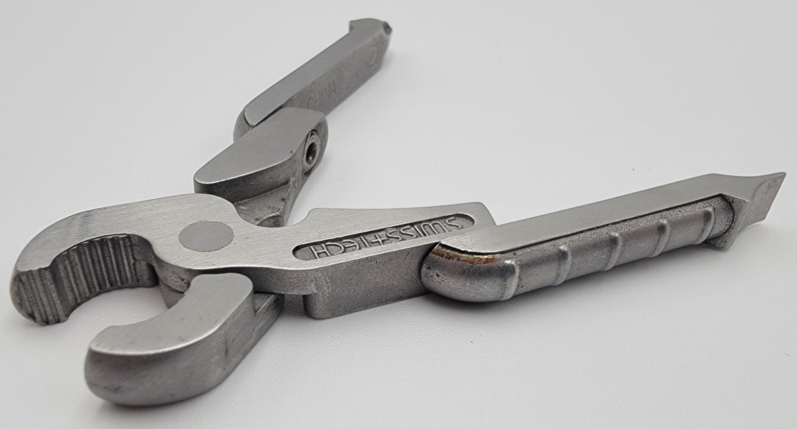 Swiss-Tech Multi Mini Tool, Pocket Pliers, Screwdriver, Flat Head