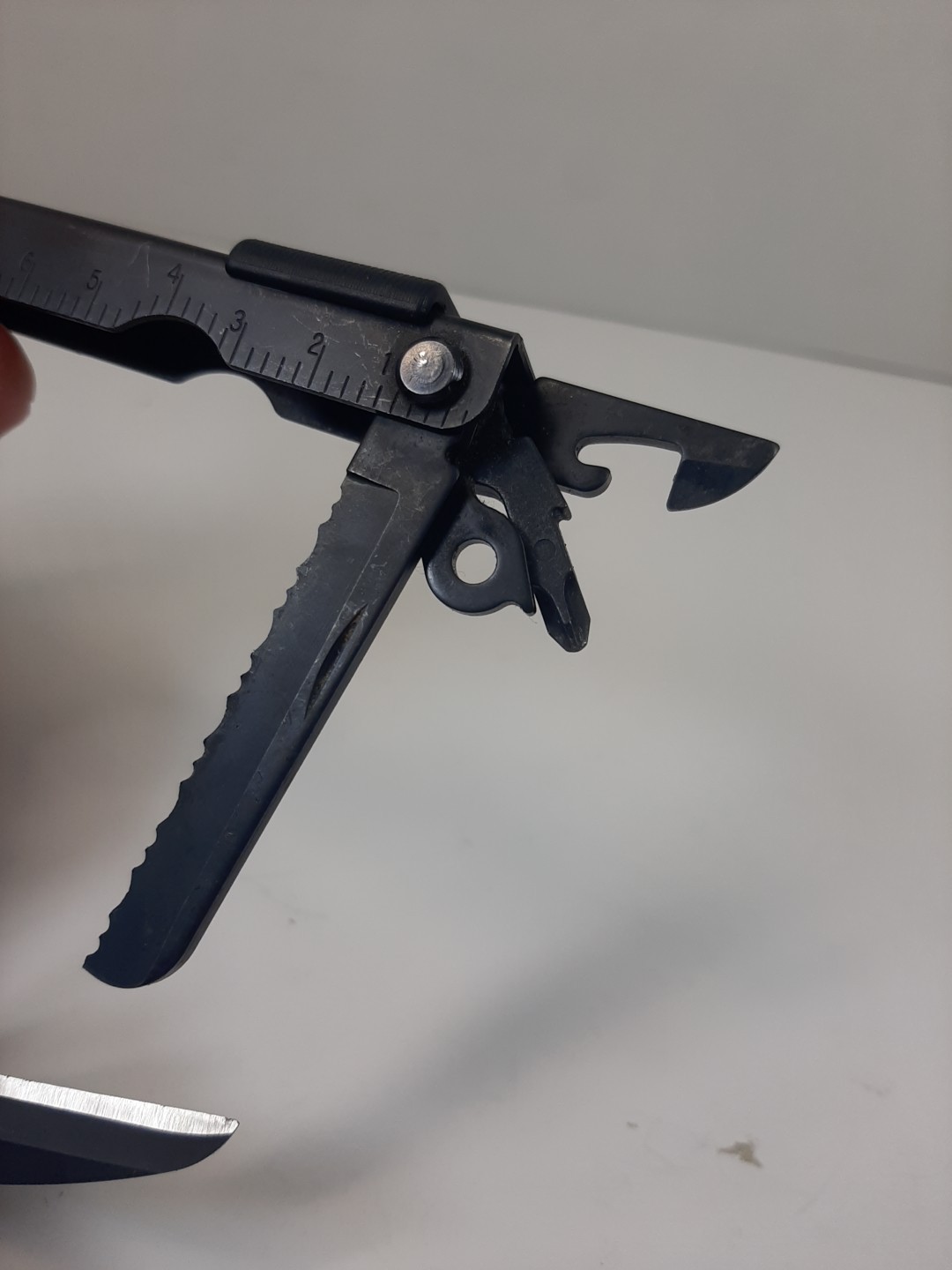 Gerber MP600 Multi-Plier Multi-Tool Needle Nose – Black