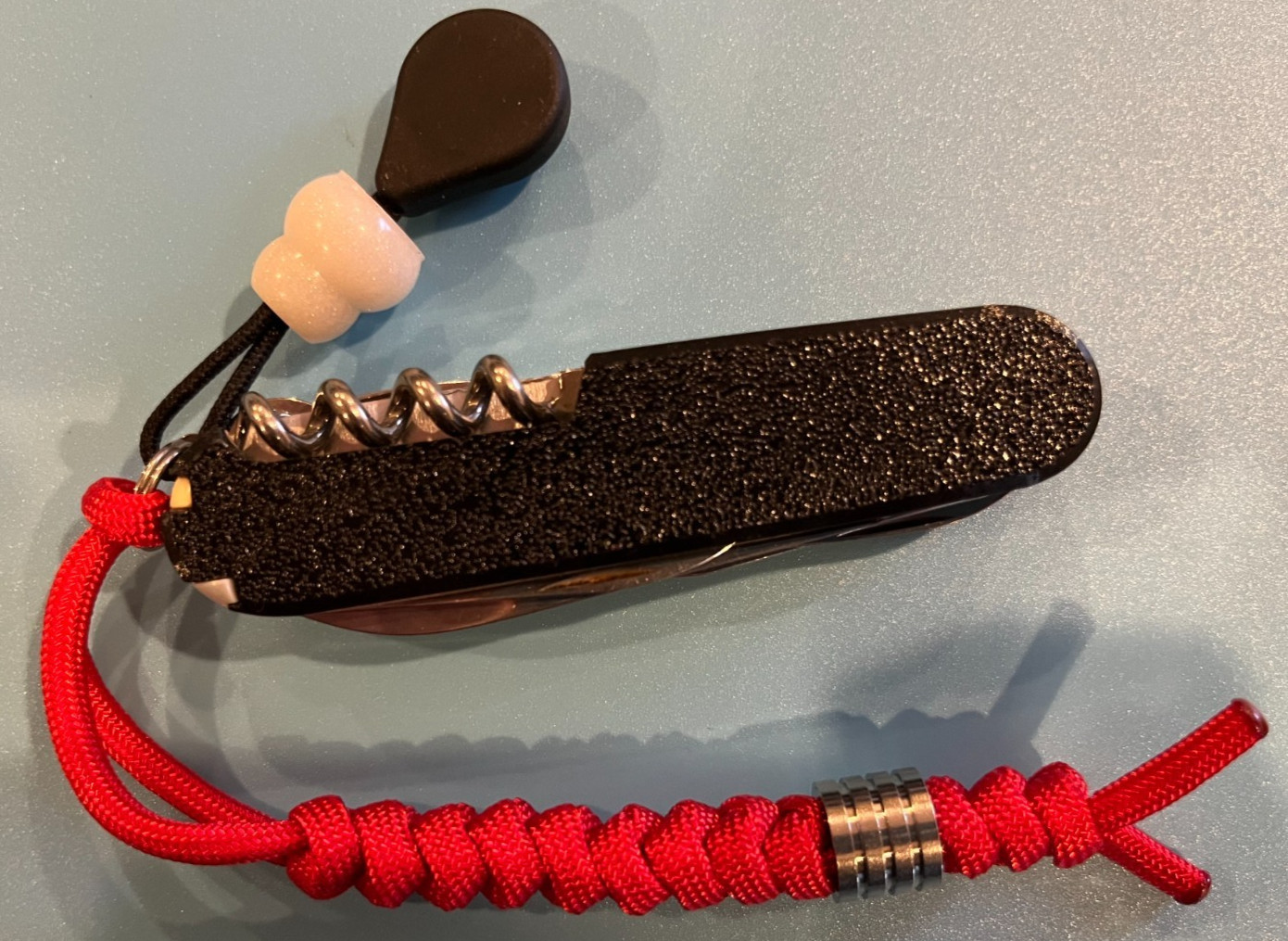 Victorinox Multitool plus