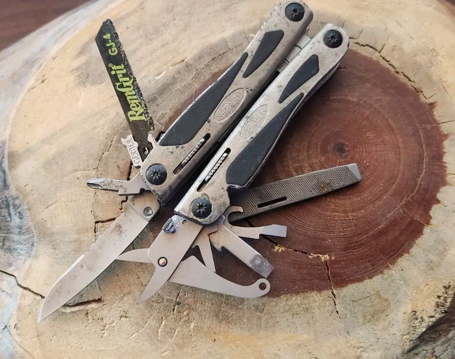 Gerber MP800 Legend Multi Tool Scissors Knife RemGrit – Great Cond. B17