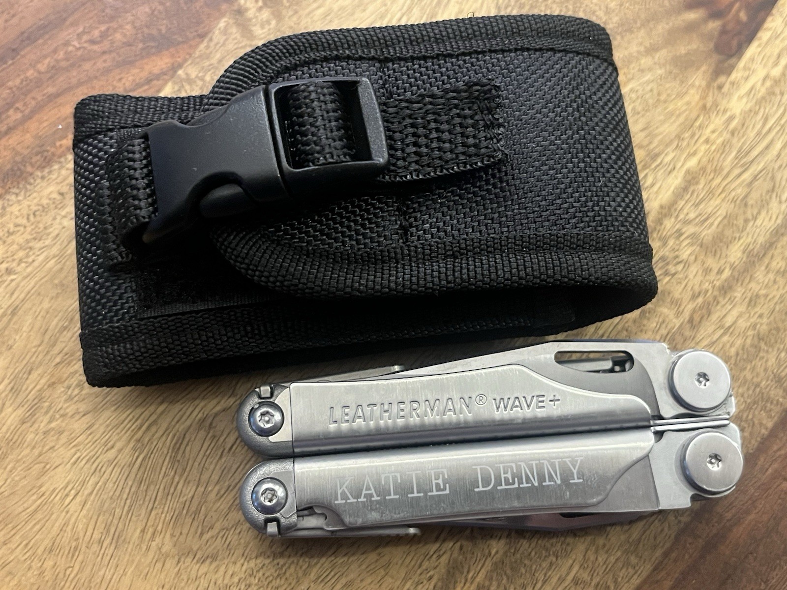08/2023 Leatherman Wave Plus Multi-Tool Excellent Condition w/New Molle Sheath