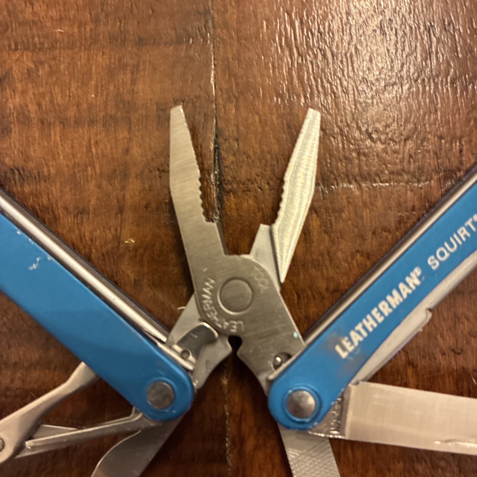 Leatherman Squirt PS4 Multi Tool, Knife, Pliers – Blue – Excellent