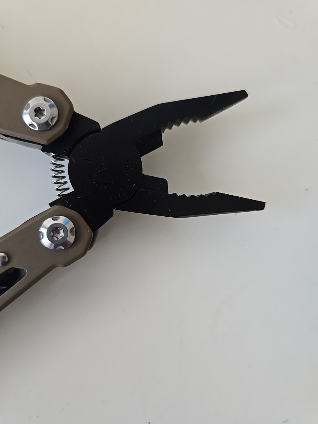 Multi Tool Plier Set With Screwdriver Bits