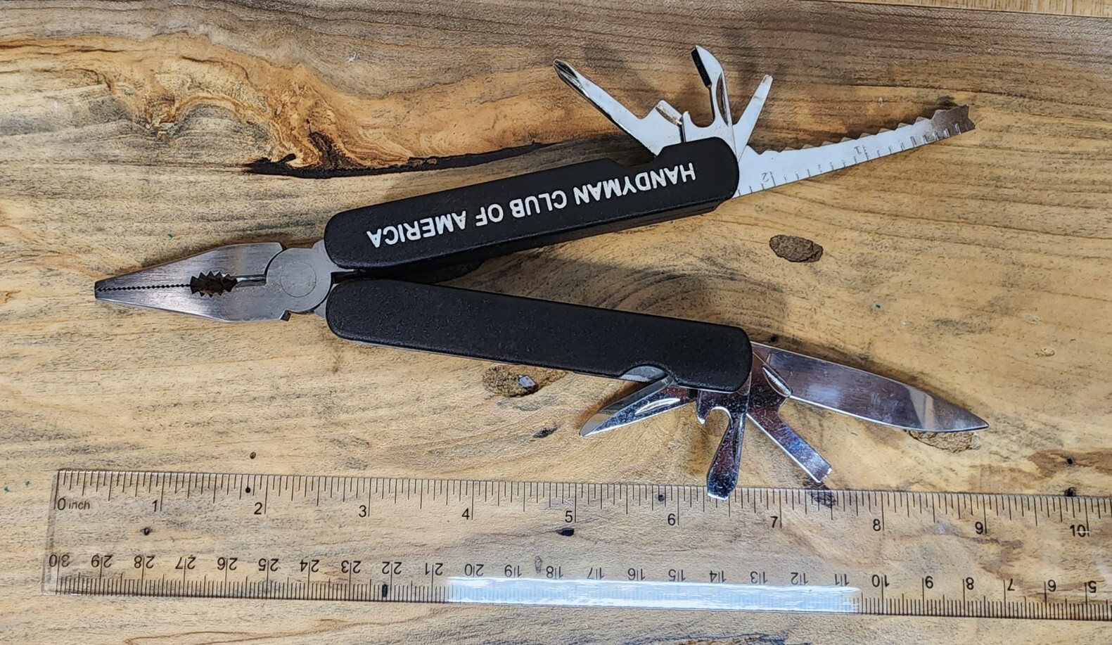 Handyman Club Of America 9 in 1 Multitool Knife Set R981