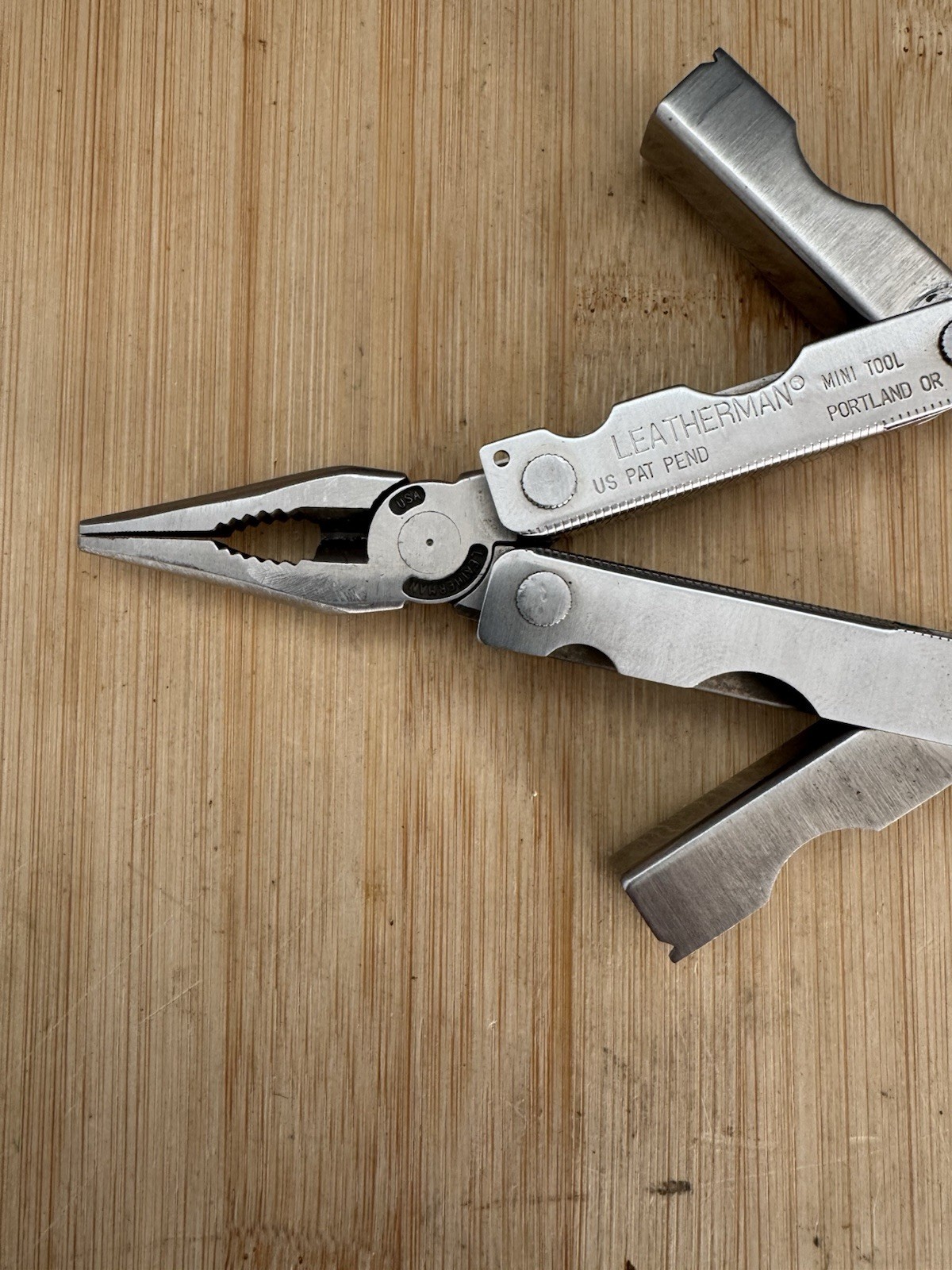 Leatherman MINI TOOL multitool. Variant w/US PAT PEND on Both Sides