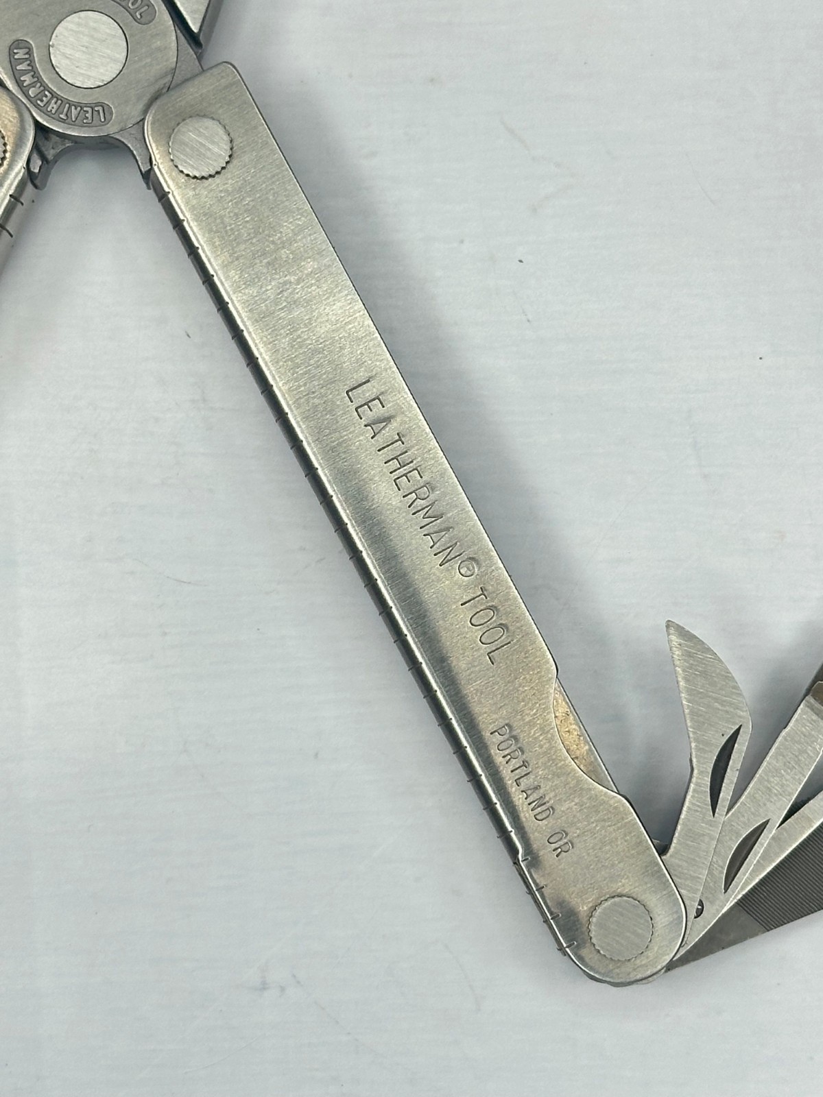 Vintage 2002 Leatherman Portland OR Multi Tool w/Nylon Sheath Oilfield 15 Years