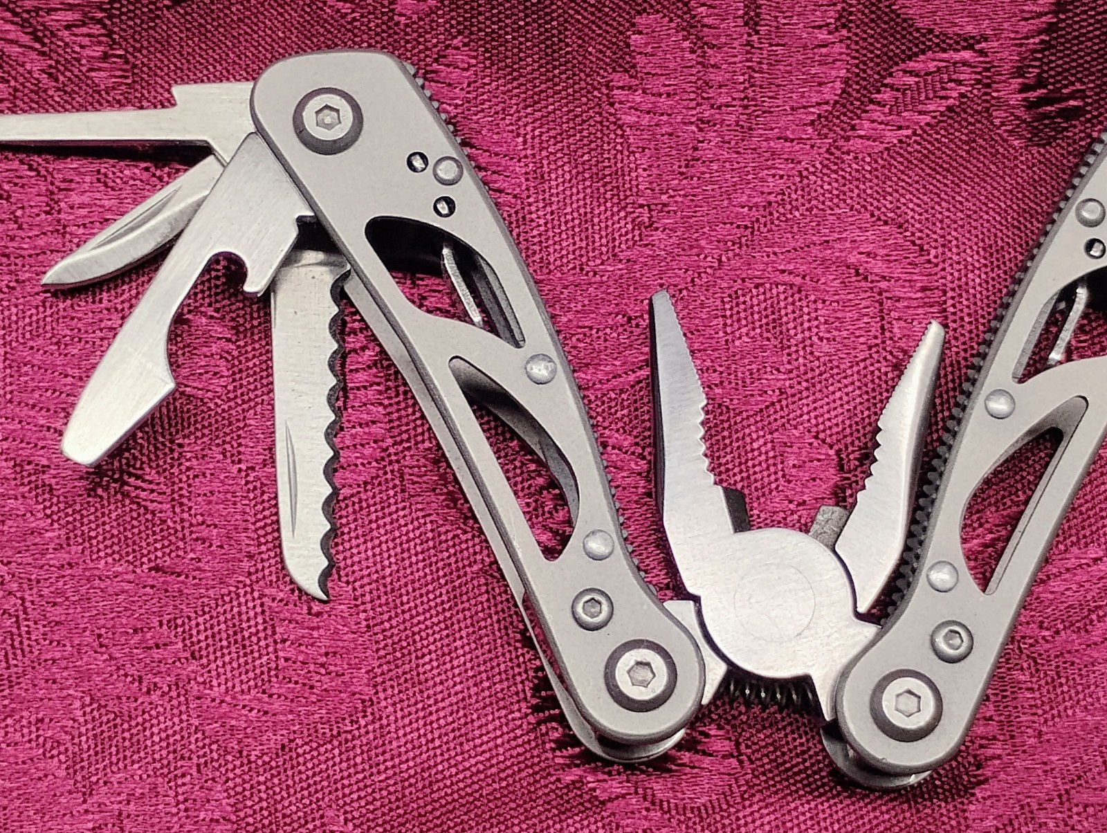 Winchester Multi Tool Keychain Pocket Knife Fishing Hunting Shooting Mini Pliers