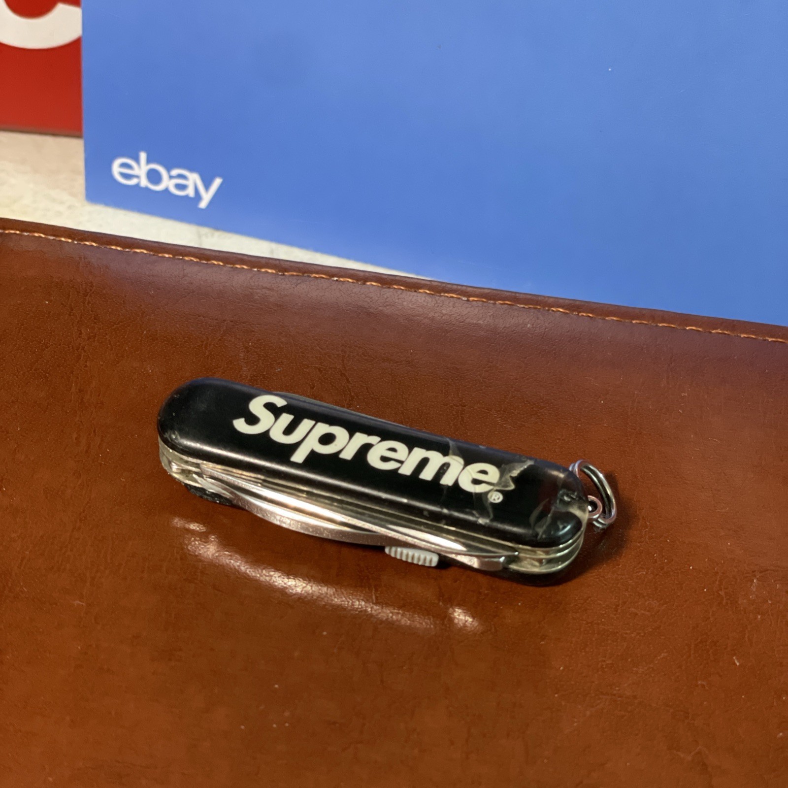 2014 Supreme Fall/Winter 2014 Victorinox Swiss Army Manager Black FW14 Damaged