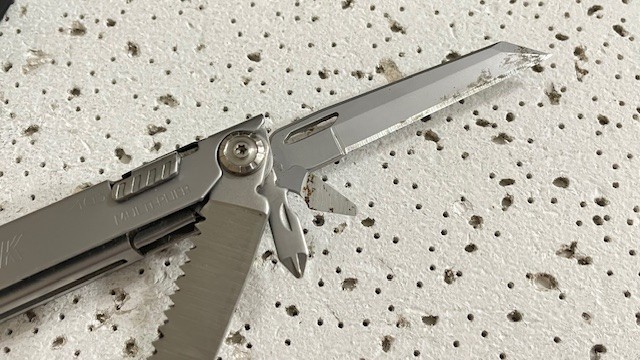 GERBER Flik Stainless Steel Silver MULTI-PLIER Multi Tool Pliers,Knife,Scissors-