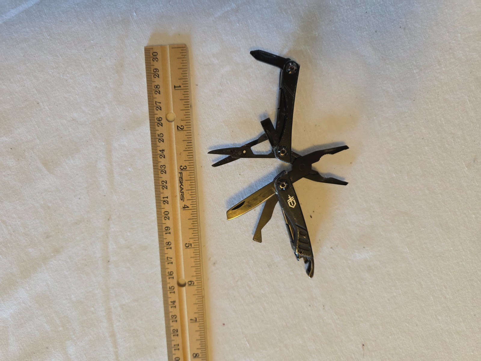 MT2601-021 – 3x Gerber Mini Multi-Tools + Case Free Shipping Used
