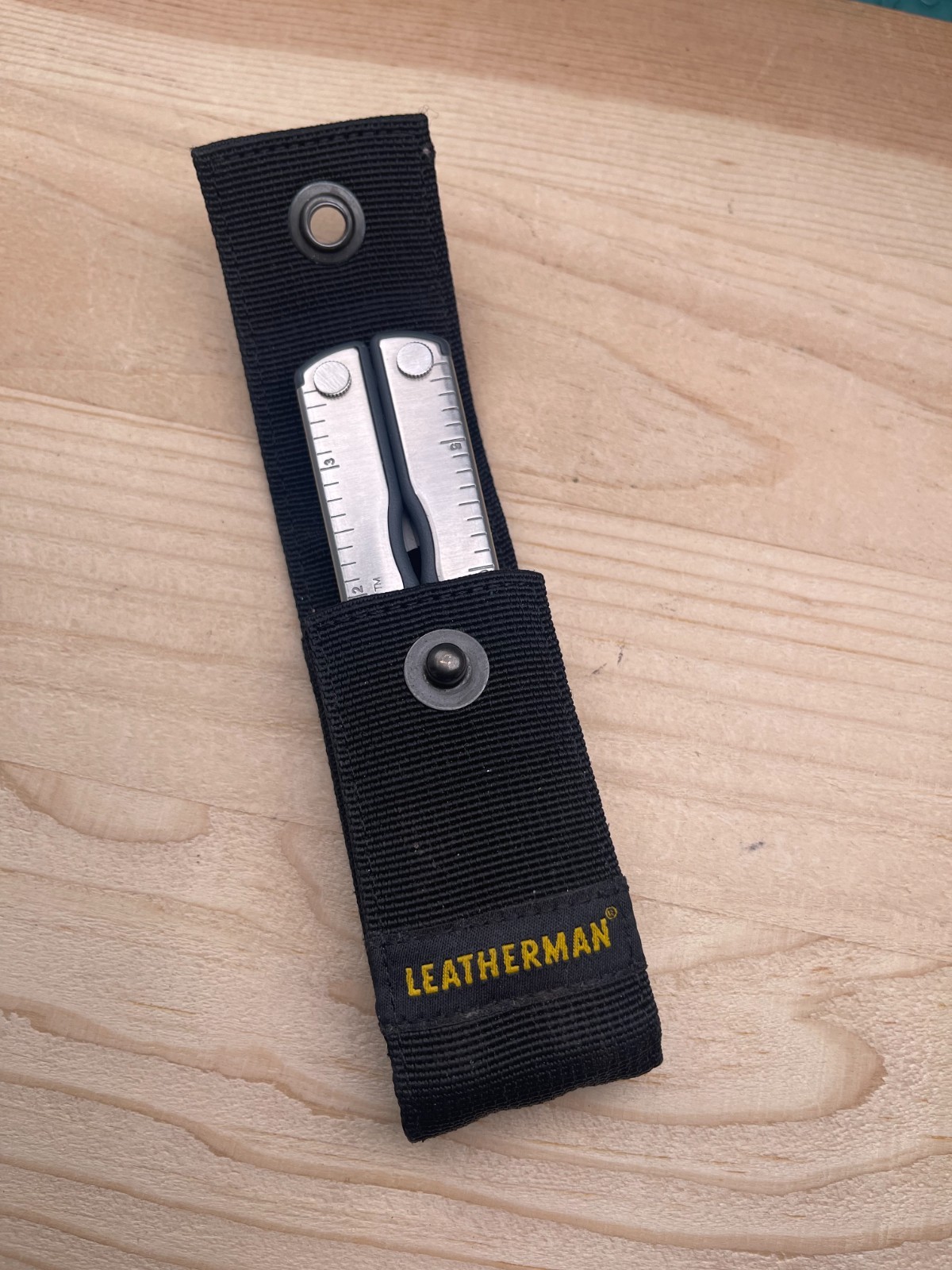 Leatherman Kick Multi-tool Knife with Nylon Sheath 10/09