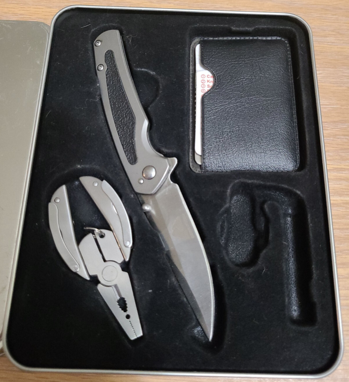 Ozark Trail 3-piece Combo Set Folding Knife! Mini Tool, Tin Box