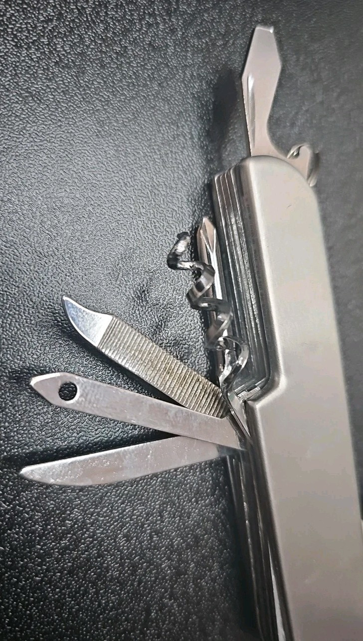 Wilcor Silver Multipurpose Multi Tool Pocket Knife 11 Function Camping Hunting
