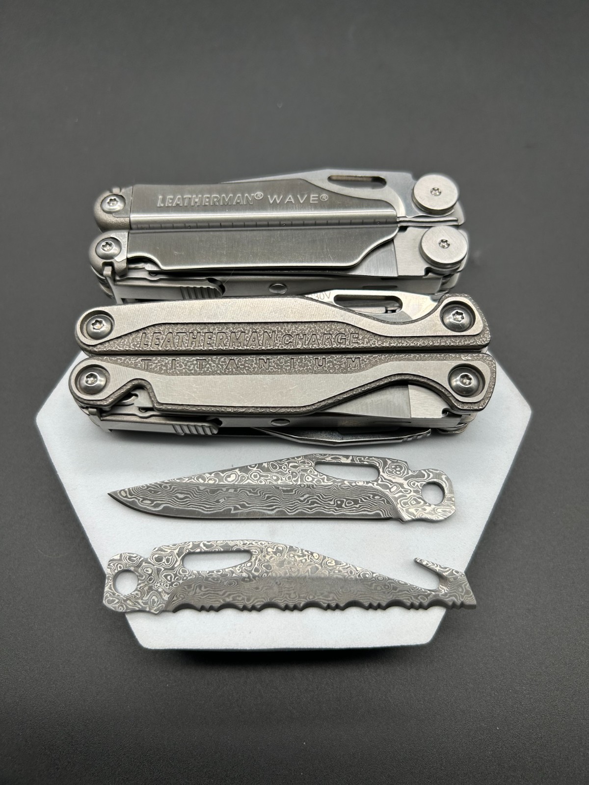 Premium VG10 Damascus Blade For Leatherman CHARGE TTI/WAVE – MAIN KNIFE/SAW