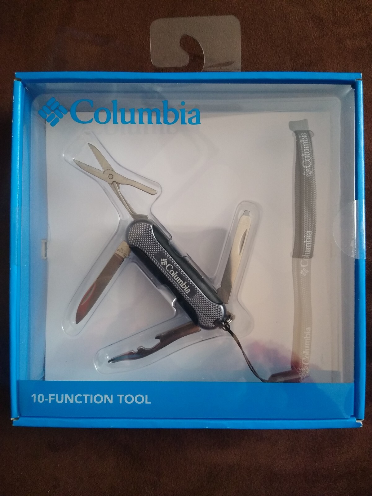 Columbia 10-Function Tool- Knife, Scissors, LED Light, etc. Brand New