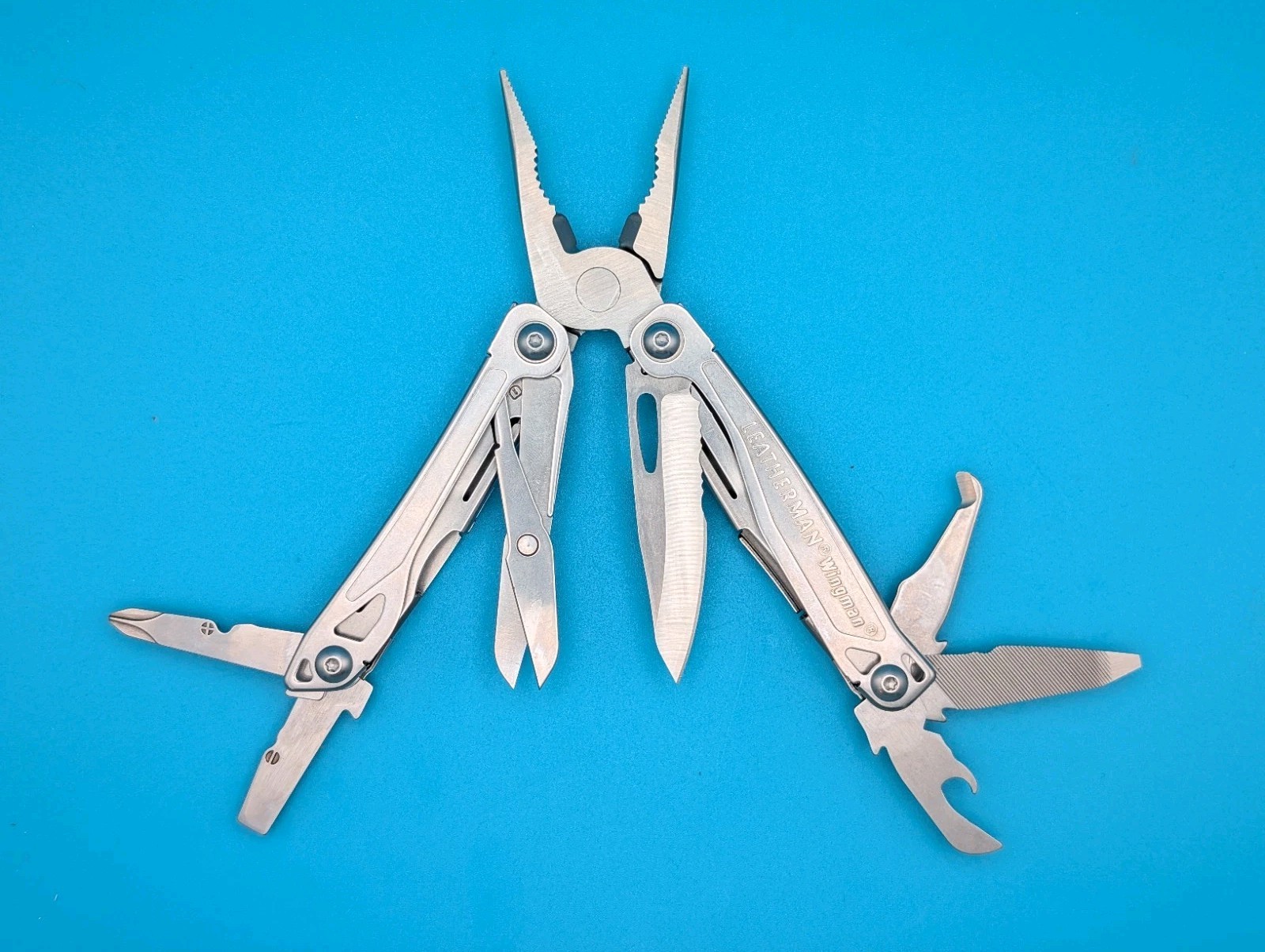 LEATHERMAN WINGMAN MULTI-TOOL! FAST SHIPPING!