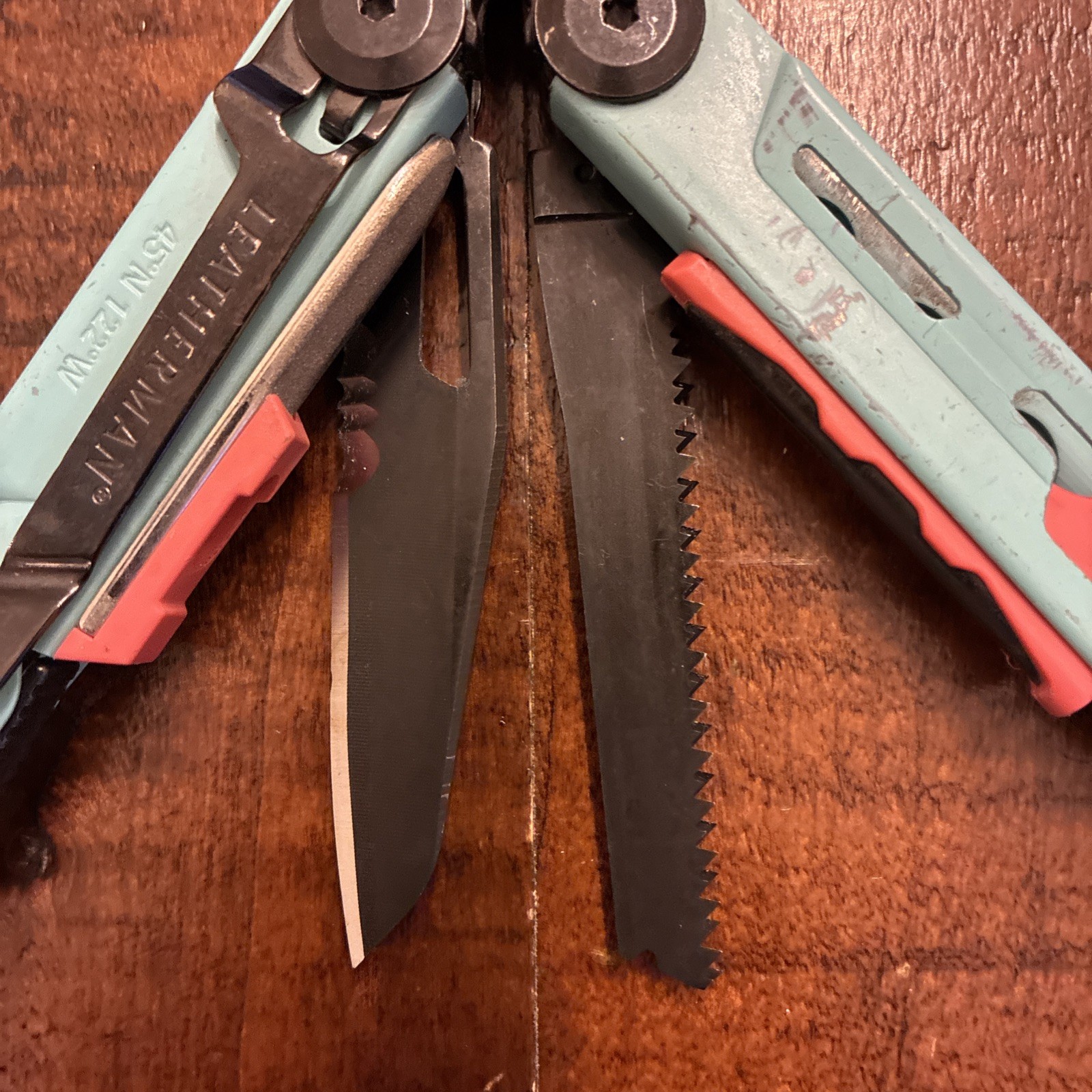 Leatherman Signal Multi-Tool Aqua – Excellent