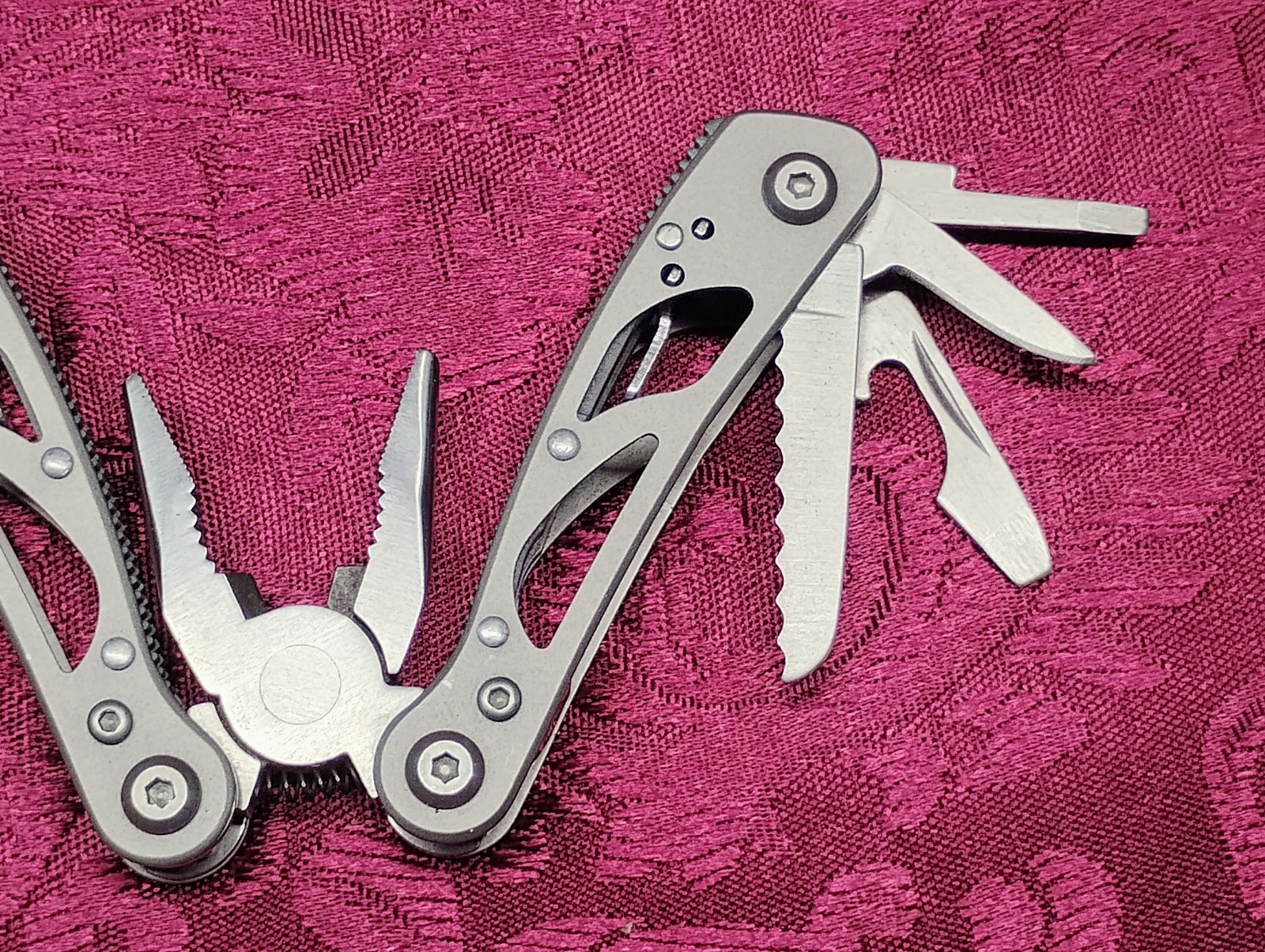 Winchester Multi Tool Keychain Pocket Knife Fishing Hunting Shooting Mini Pliers