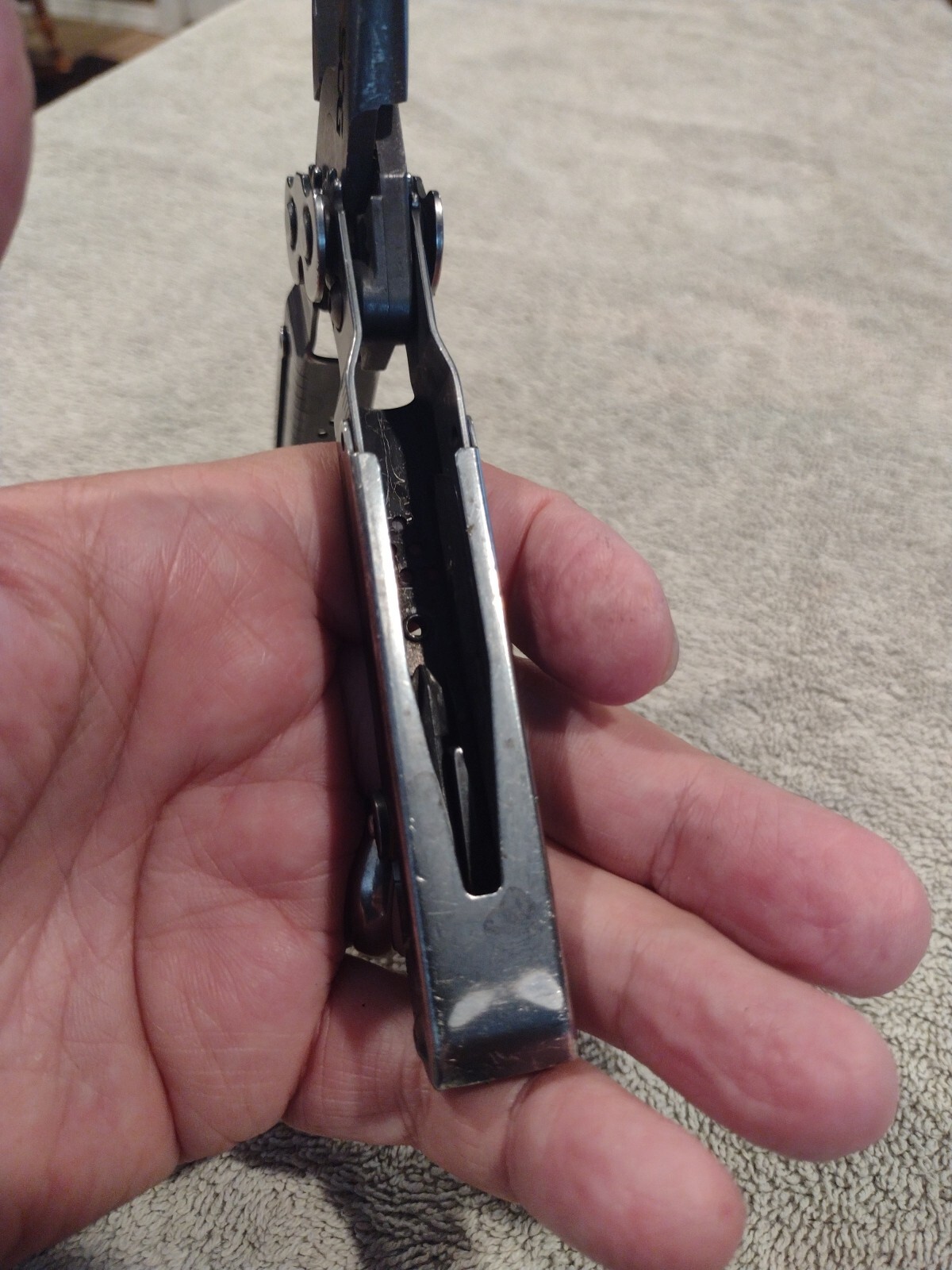 SOG Black Stainless Steel PowerLock Excellent Condition
