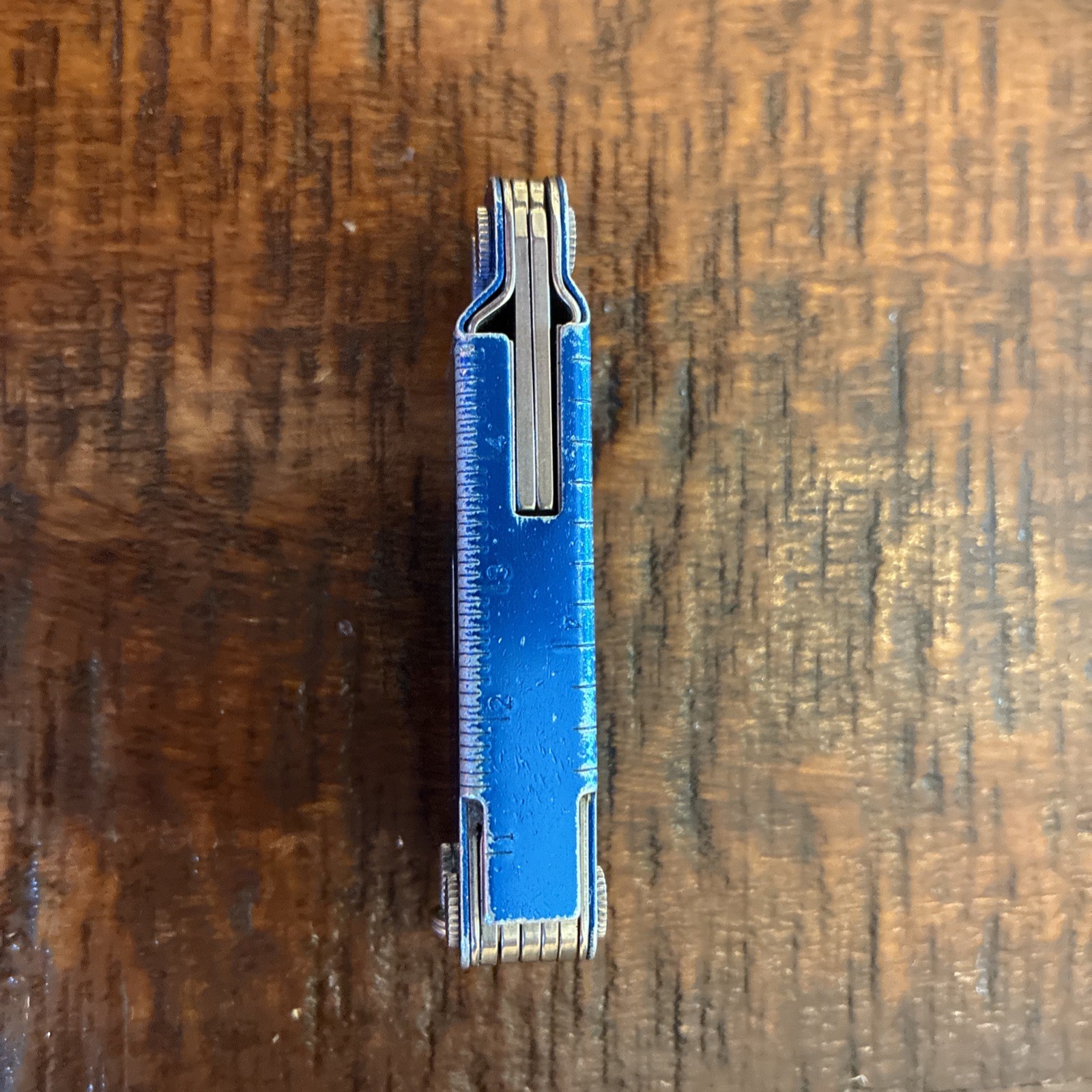 Leatherman Micra Multi-Tool, Knife, Scissors, Key Ring, Blue Nice Cond 04/13
