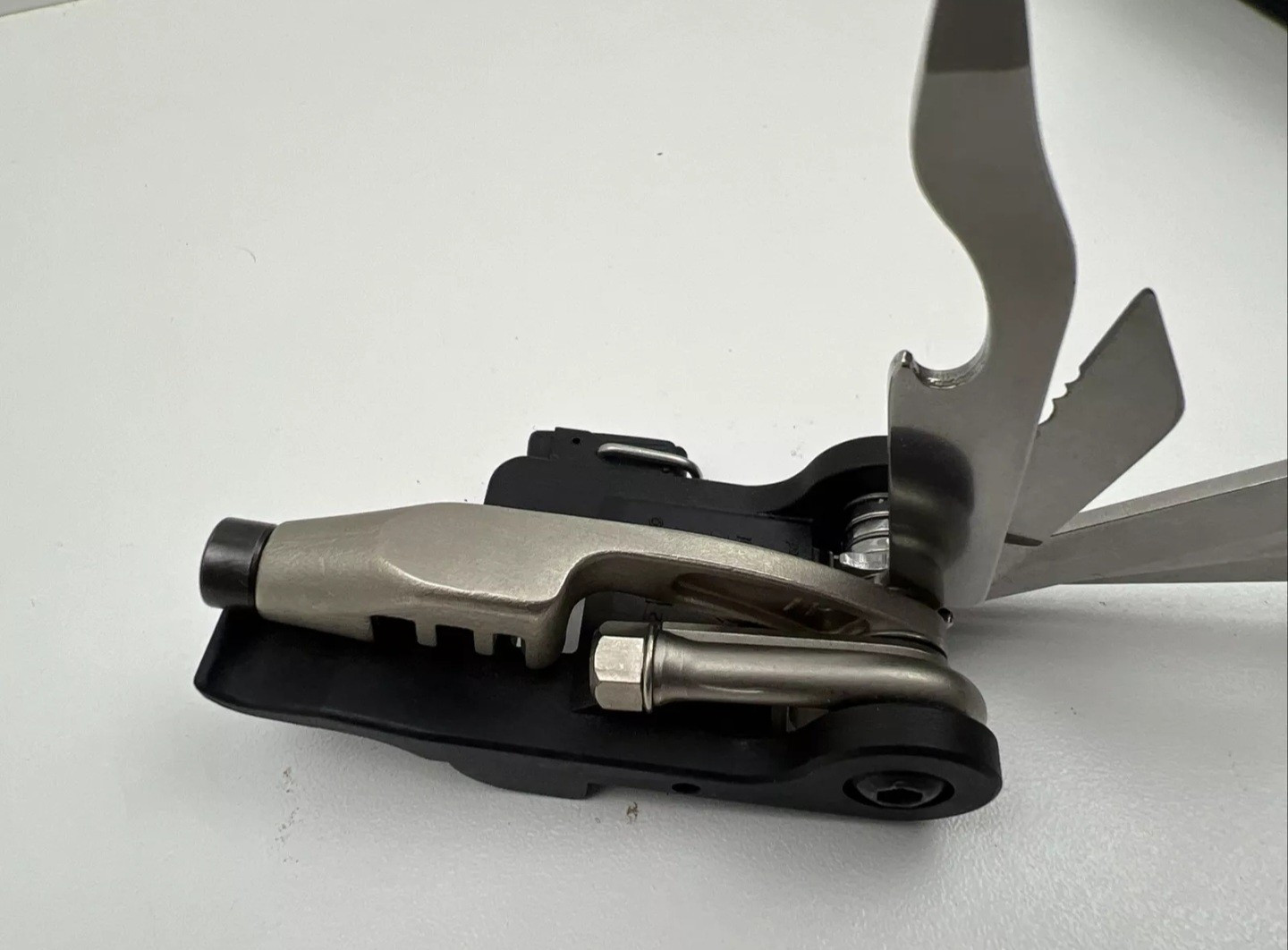 Topeak-The Alien-Bike Multi Tool – 20 Functions/Wrench, Allens Knife