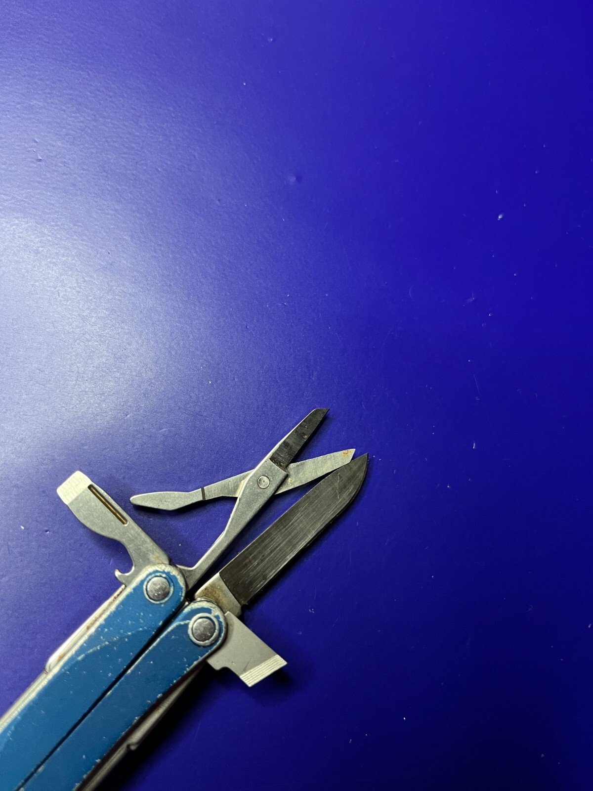 Leatherman Squirt PS4 Multi Tool, Knife, Pliers – Blue