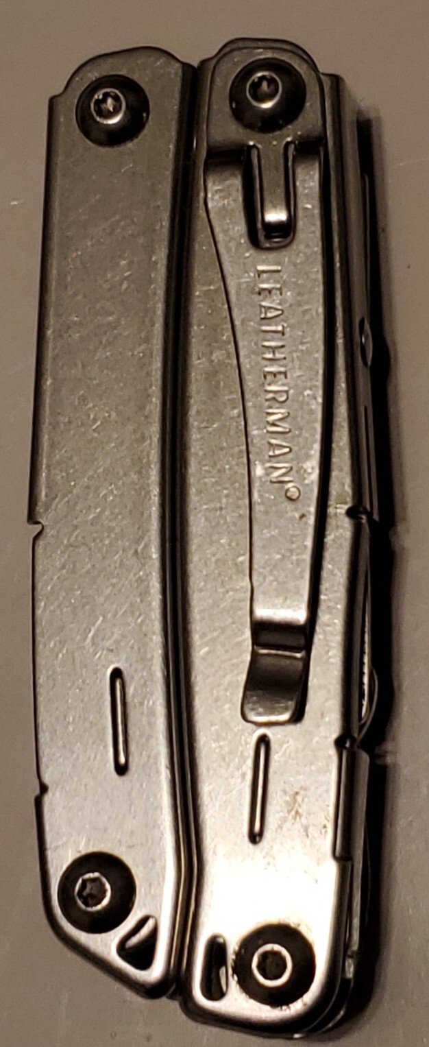 Leatherman Sidekick Stainless Steel Multi Tool LM39