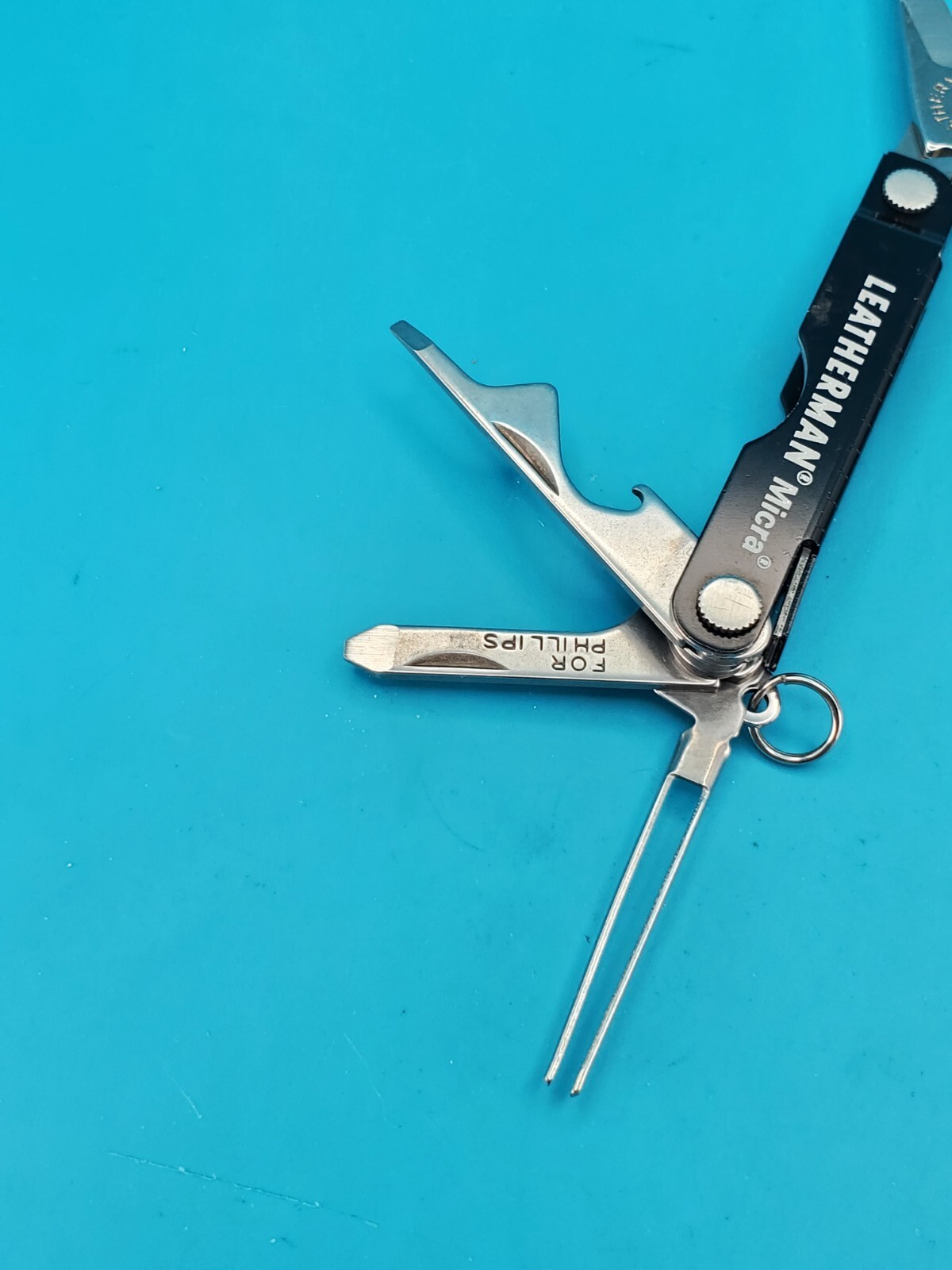 Leatherman Micra Multi-Tool, Knife, Scissors, Key Ring, Black!