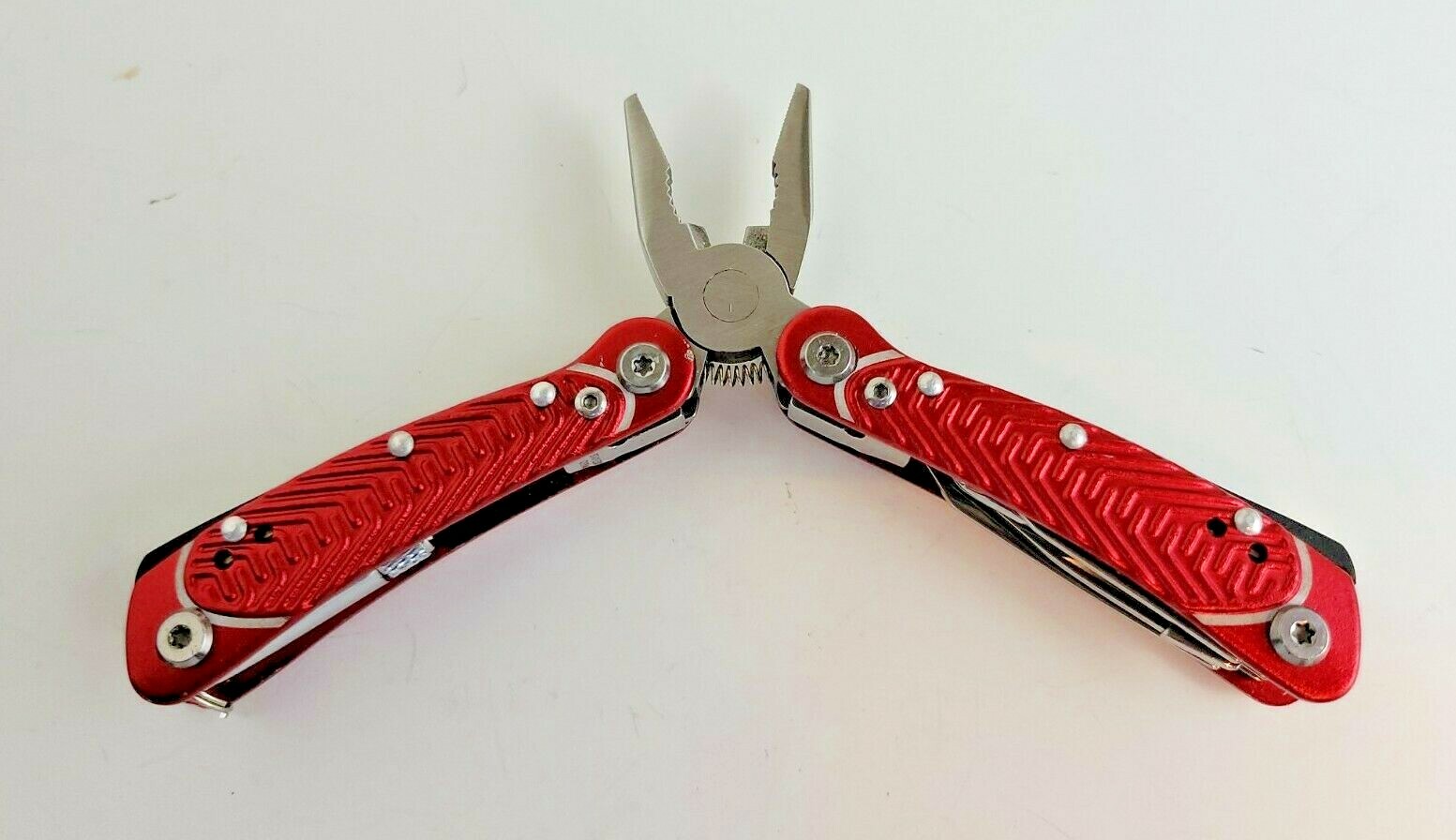 Red Metal XGEAR Multi-Tool for Key Ring – 3″ Long