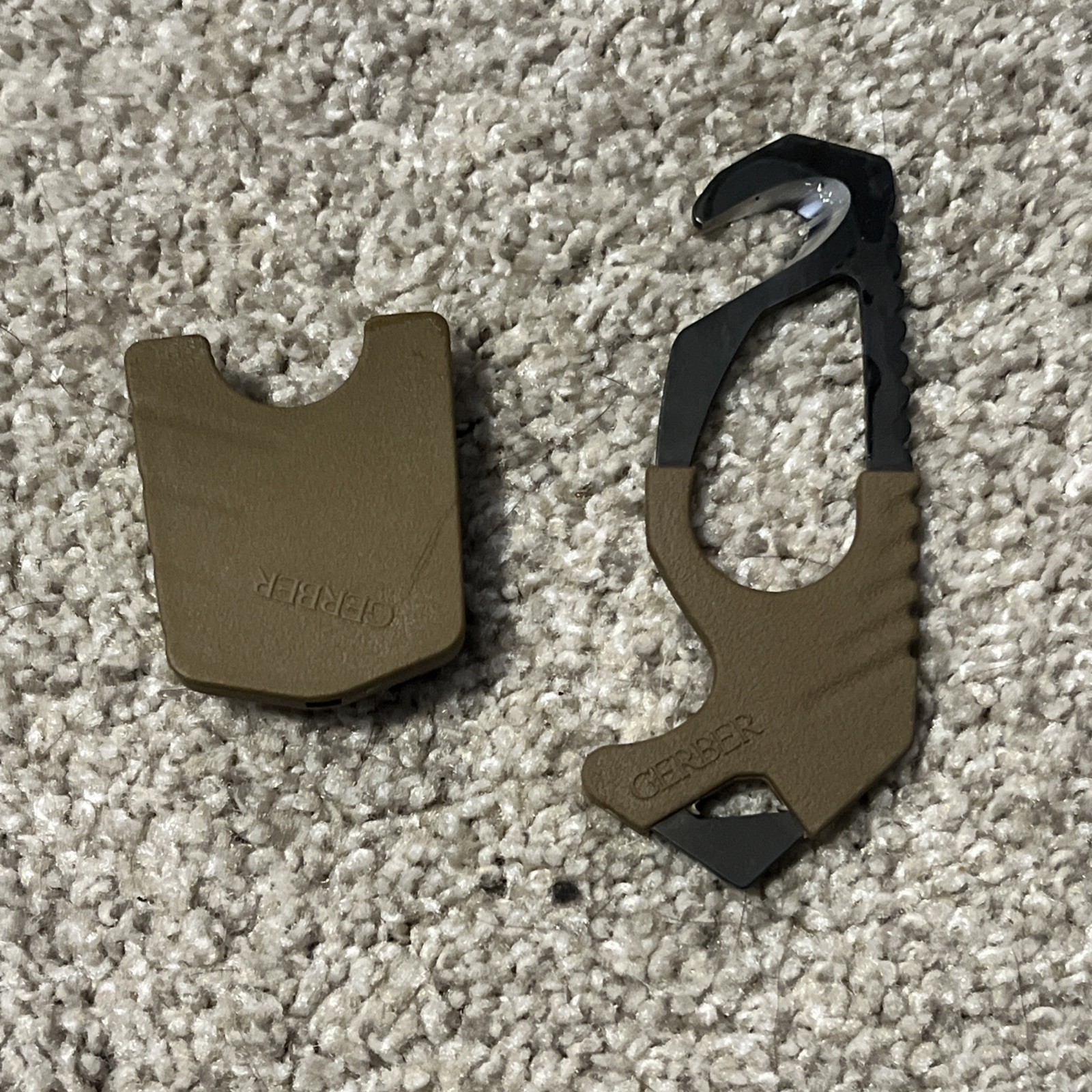 NEW GERBER SEATBELT STRAP CUTTER MILITARY W/ TAN MOLLE ATTACHMENT