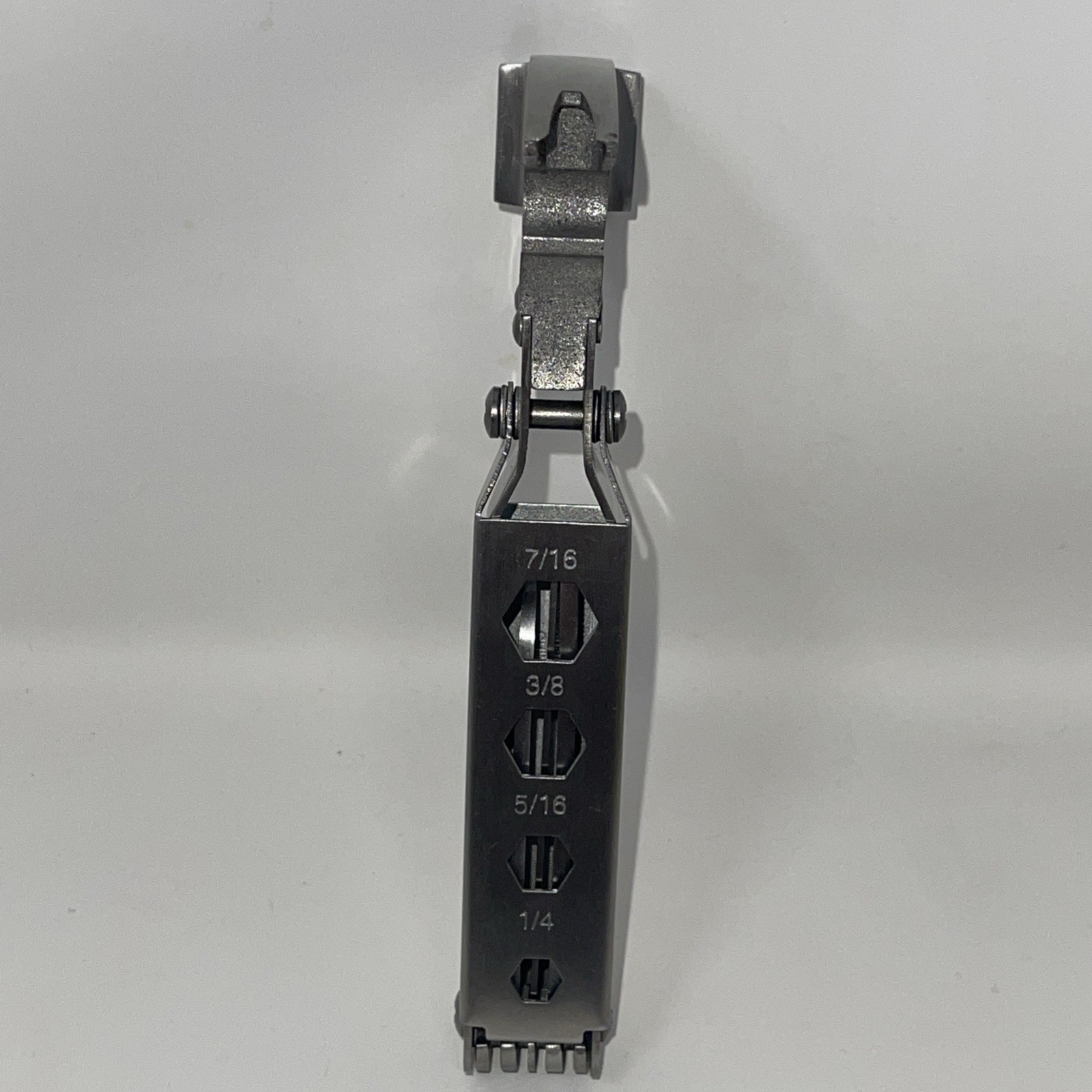 Multi-Tool Hammer Saw Serrated Knife Filer Hex Drivers Ruler Bottle Opener…