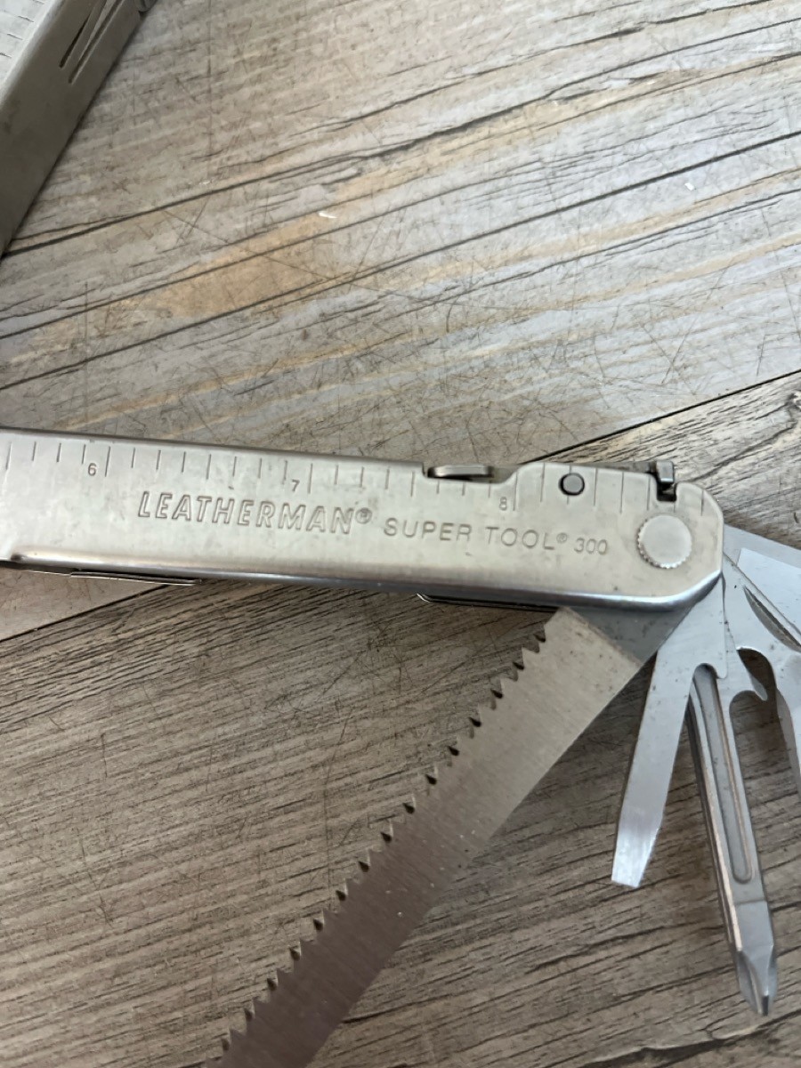 LEATHERMAN SUPERTOOL 300 (PSN041257)