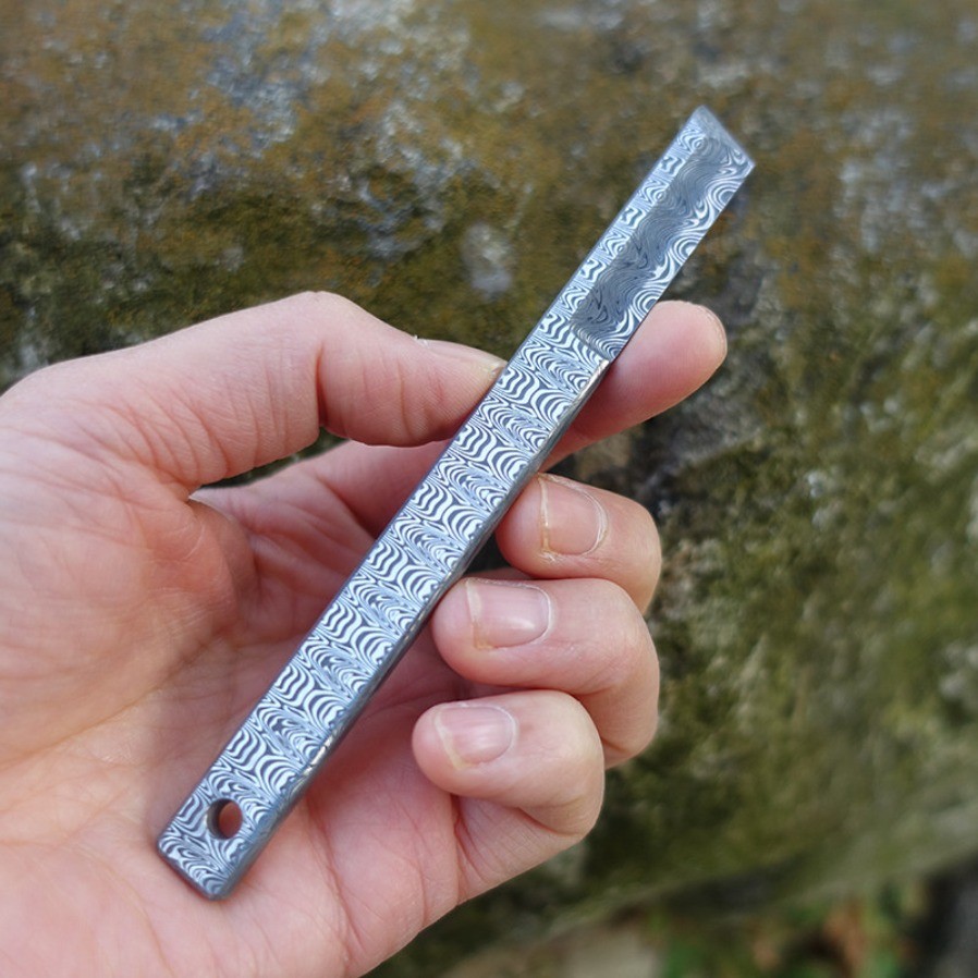 Artisan HandForged Swedish Powder Damascus Steel Pry Bar Collector EDC Showpiece