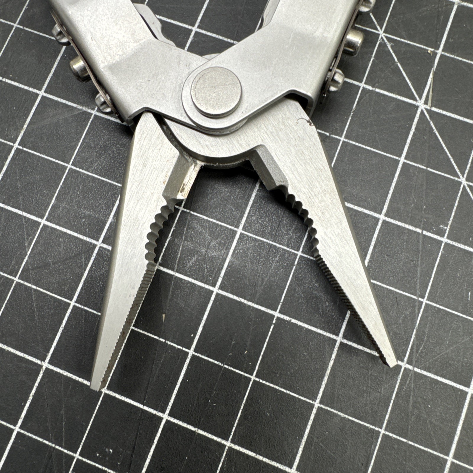 Gerber USA MP 600 Multi-Plier Nice Condition MultiTool Multiplier W/ Sheath A
