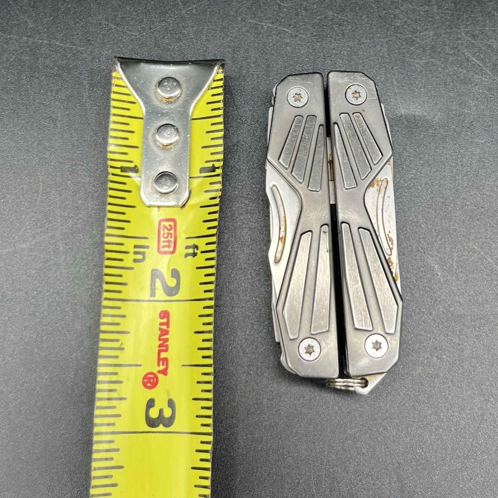 Gerber Bear Grylls Compact Multi-Tool Pliers Knife Tweezers