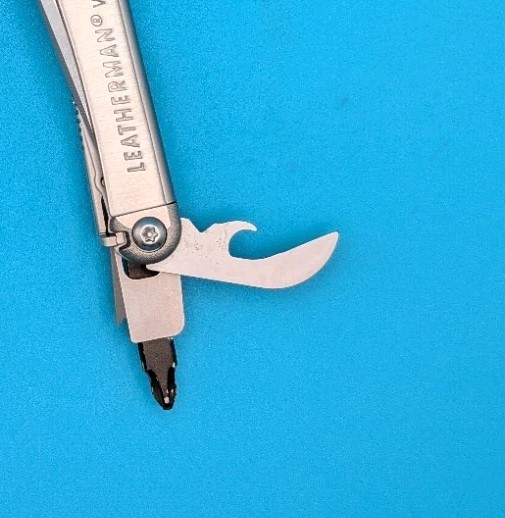 Leatherman Wave Plus + Multi-Tool! FAST SHIPPING! WITH SHEATH! * 2021 ORE & ASH*