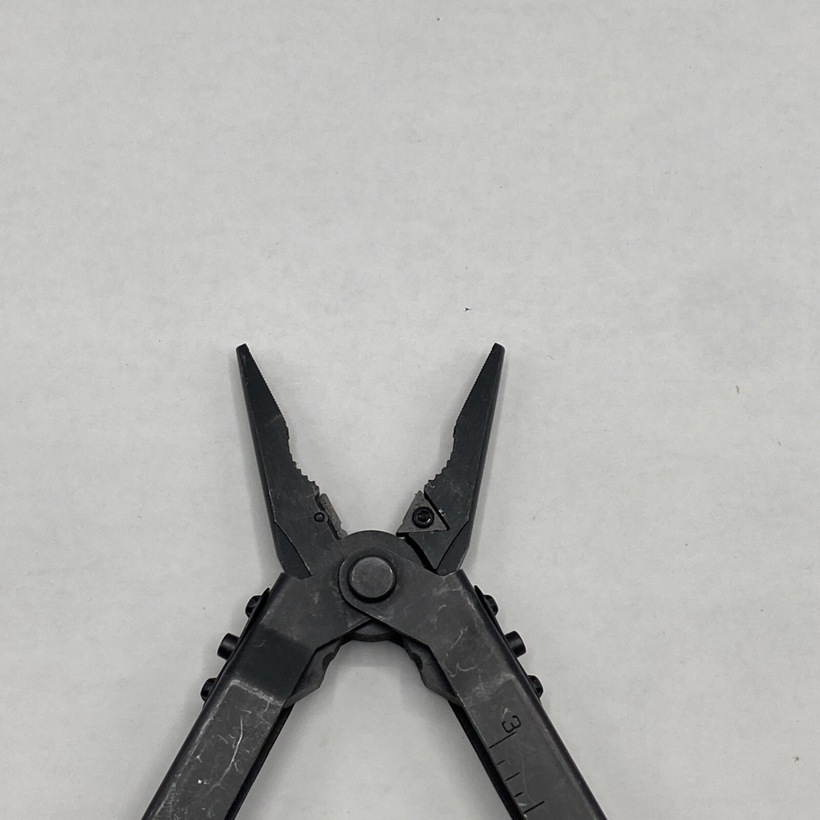 Gerber MP 600, Carbide Cutters, Needlenose – Black