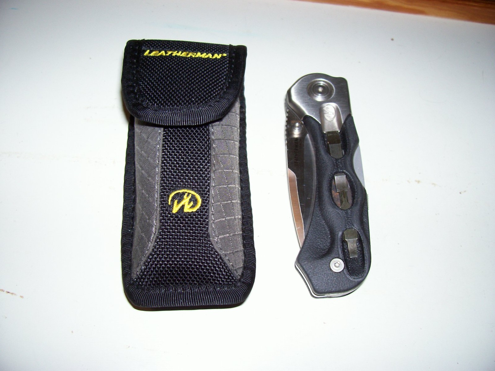 Leatherman K502 knife/multitool with sheath and bits