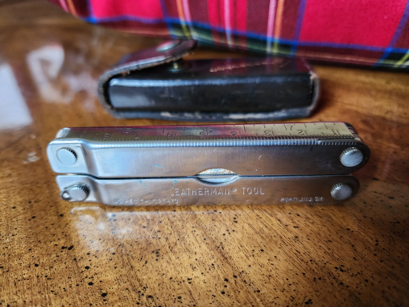 Vintage Leatherman Multi-tool With Brown Case Very Good Condition