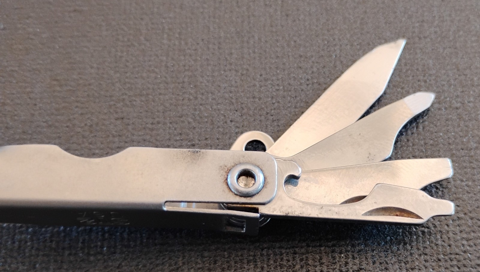 Schrade Tough Chip ST2 Multi Tool